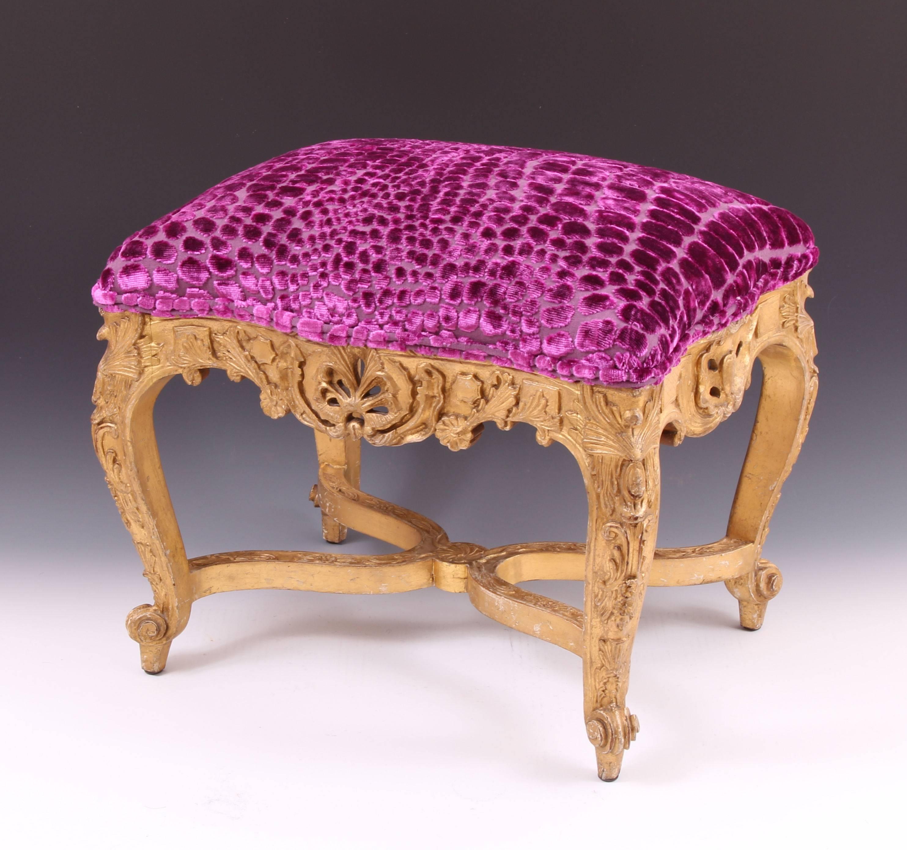 Antique 18th Century Louis XV Giltwood Stool In Excellent Condition In London, by appointment only