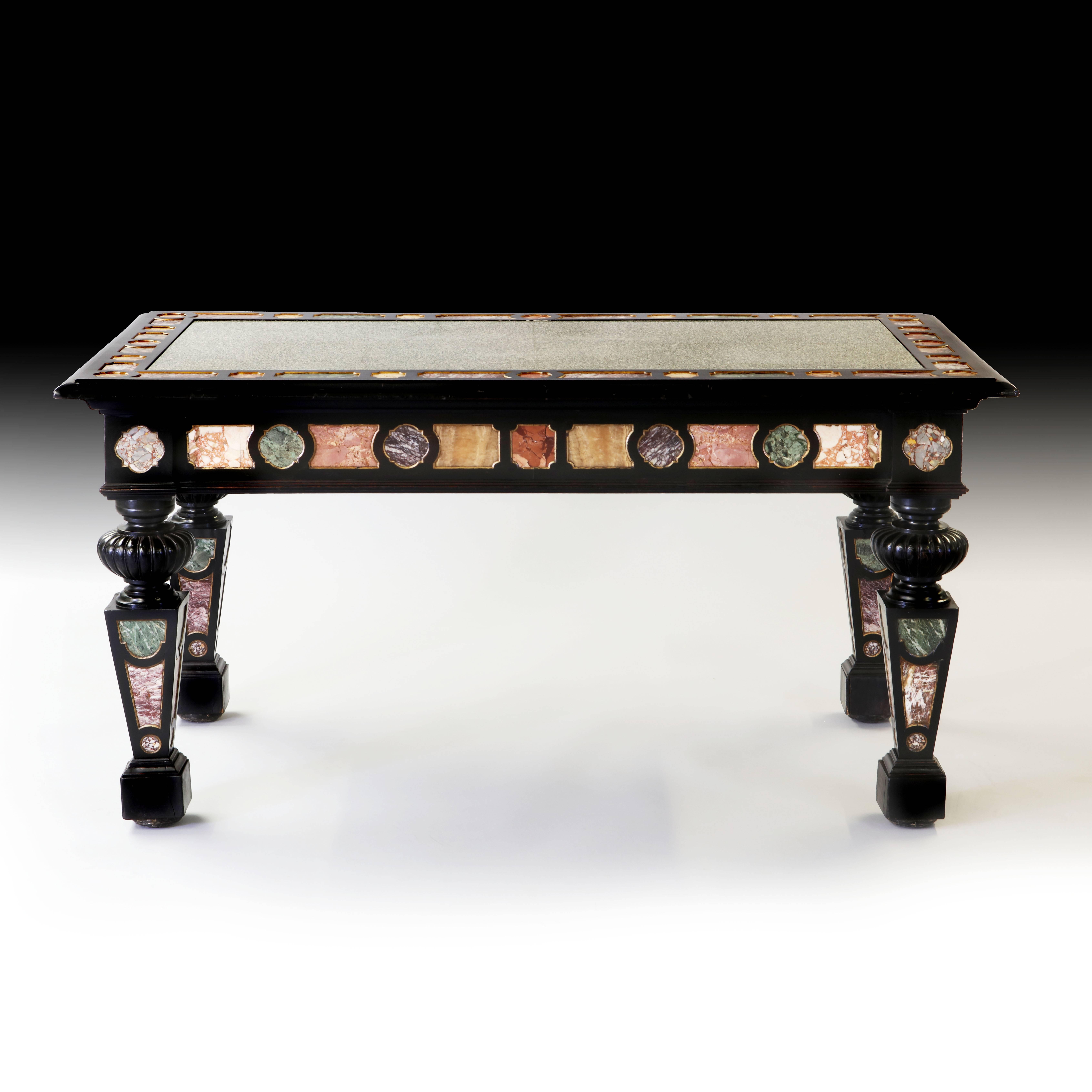 Important 19th Century Florentine Marble Centre Table For Sale 1