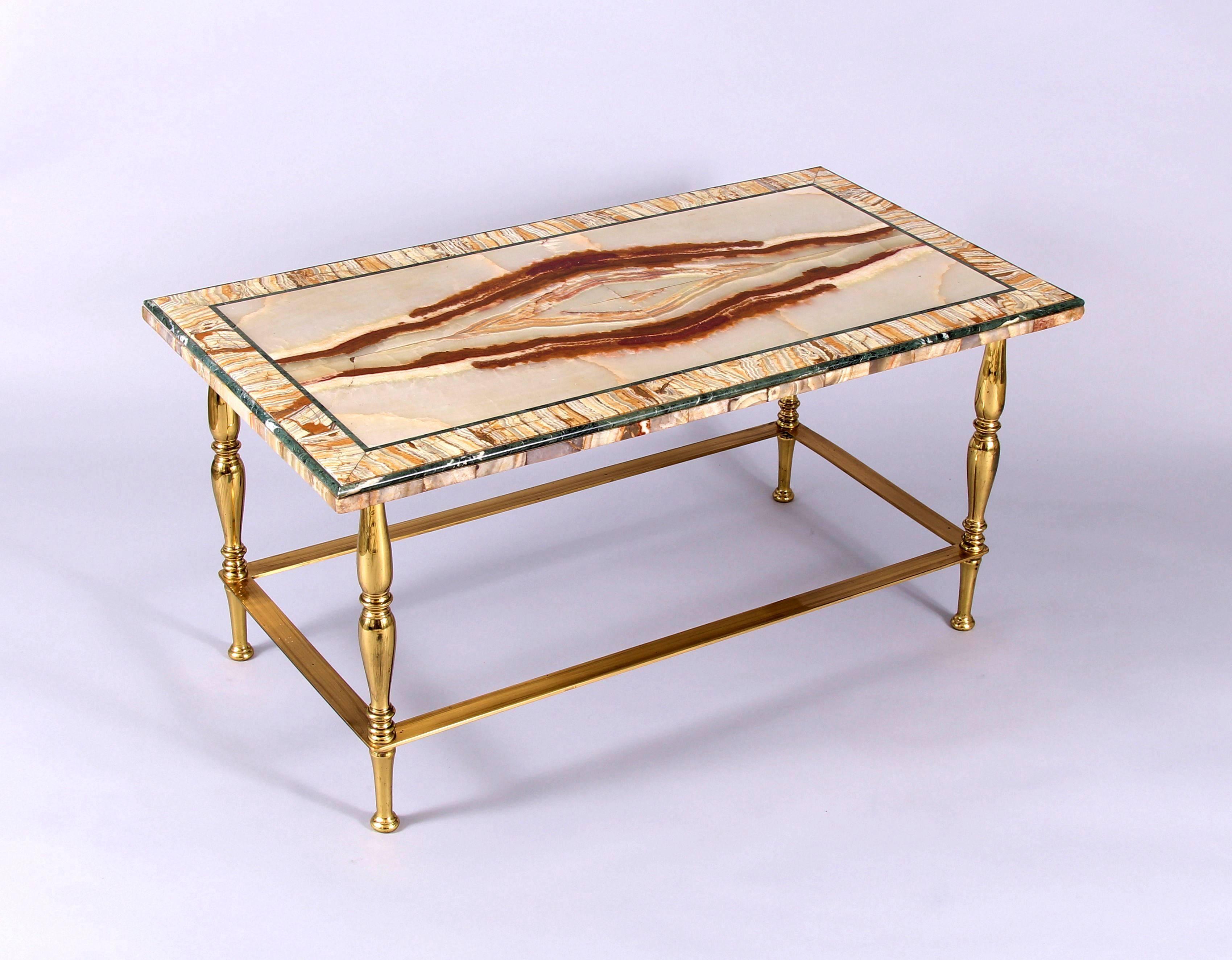 Very fine and rare early 20th century Italian onyx and verde antico cocktail or coffee table, circa 1935. Constructed using only the finest stone, this truly exquisite and refined table is a masterpiece in design. The outstandingly beautiful colours