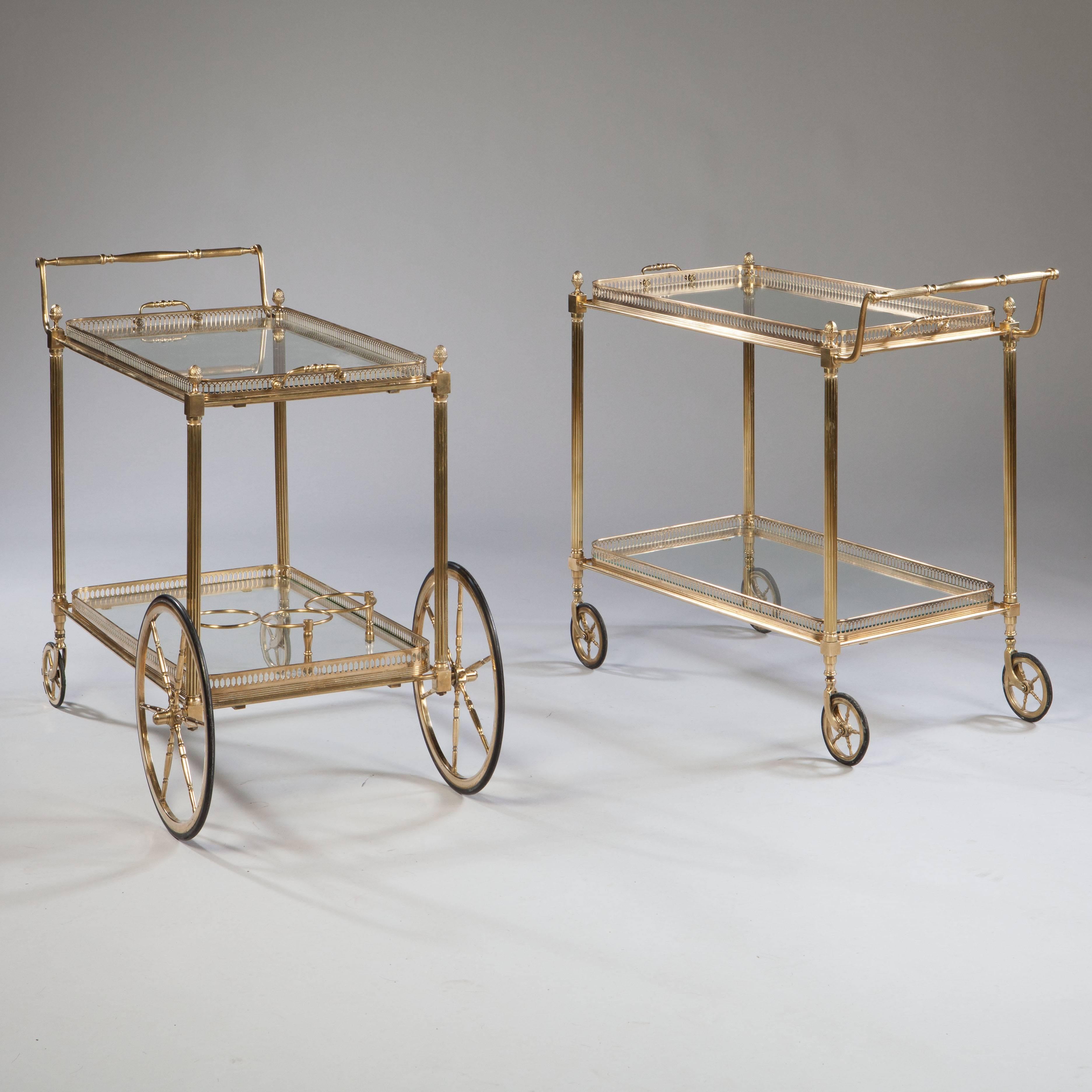 Mid-Century Modern Brass Drinks Trolley, Bar or Cocktail Cart by Maison Bagues In Excellent Condition In London, by appointment only