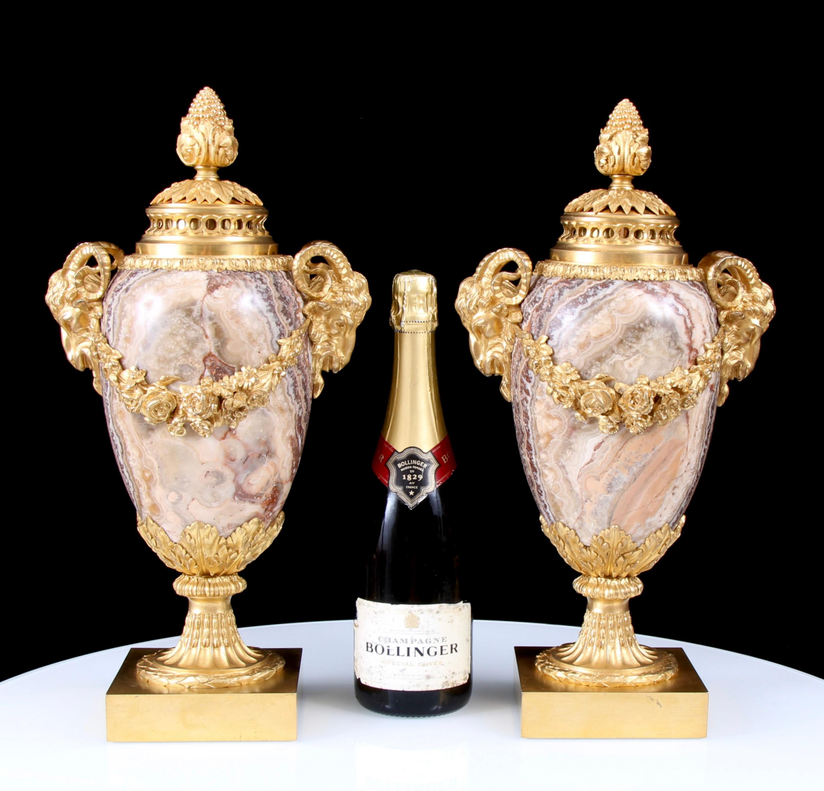 Pair Early 19th Century Gilt Bronze Mounted Alabastro Fiorito Lidded Vases For Sale 8