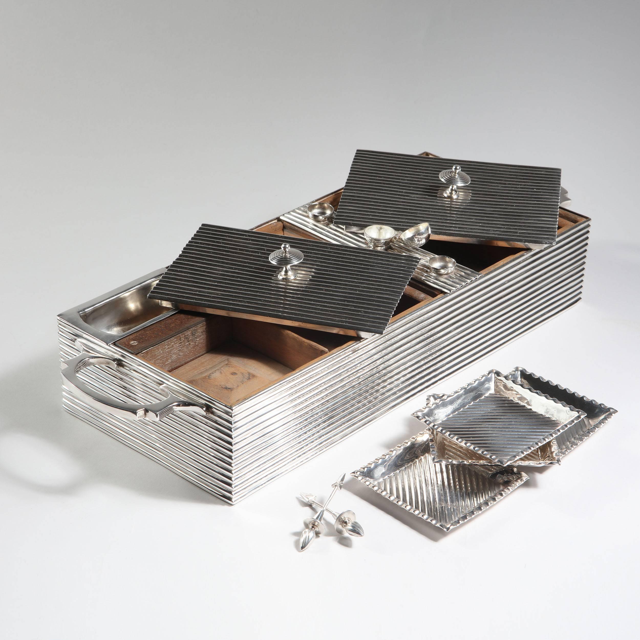 Early 20th Century Silver Vintage Cigar Box Compendium In Excellent Condition In London, by appointment only
