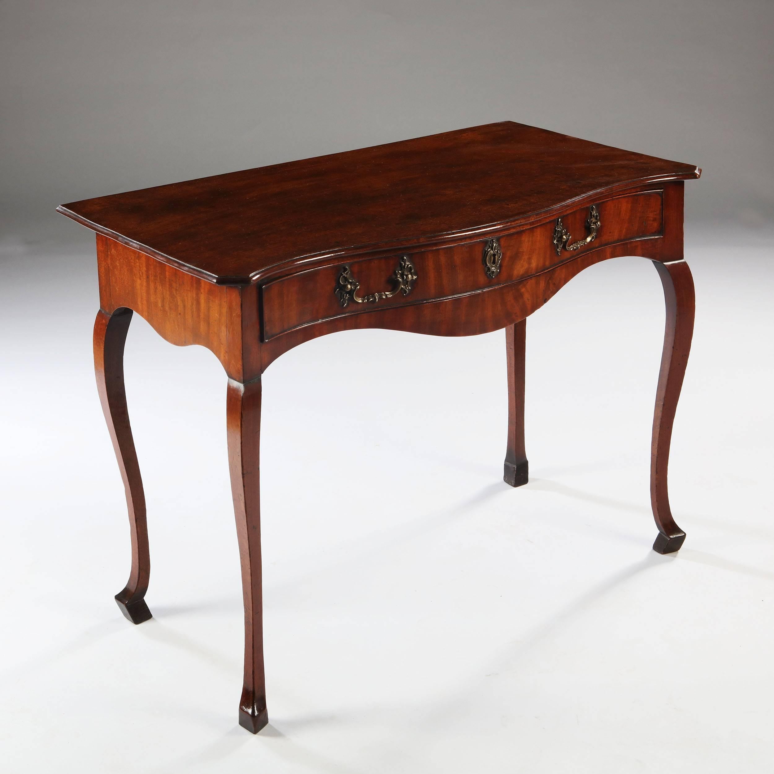 18th Century Serpentine George III Chippendale Mahogany Side Table 2