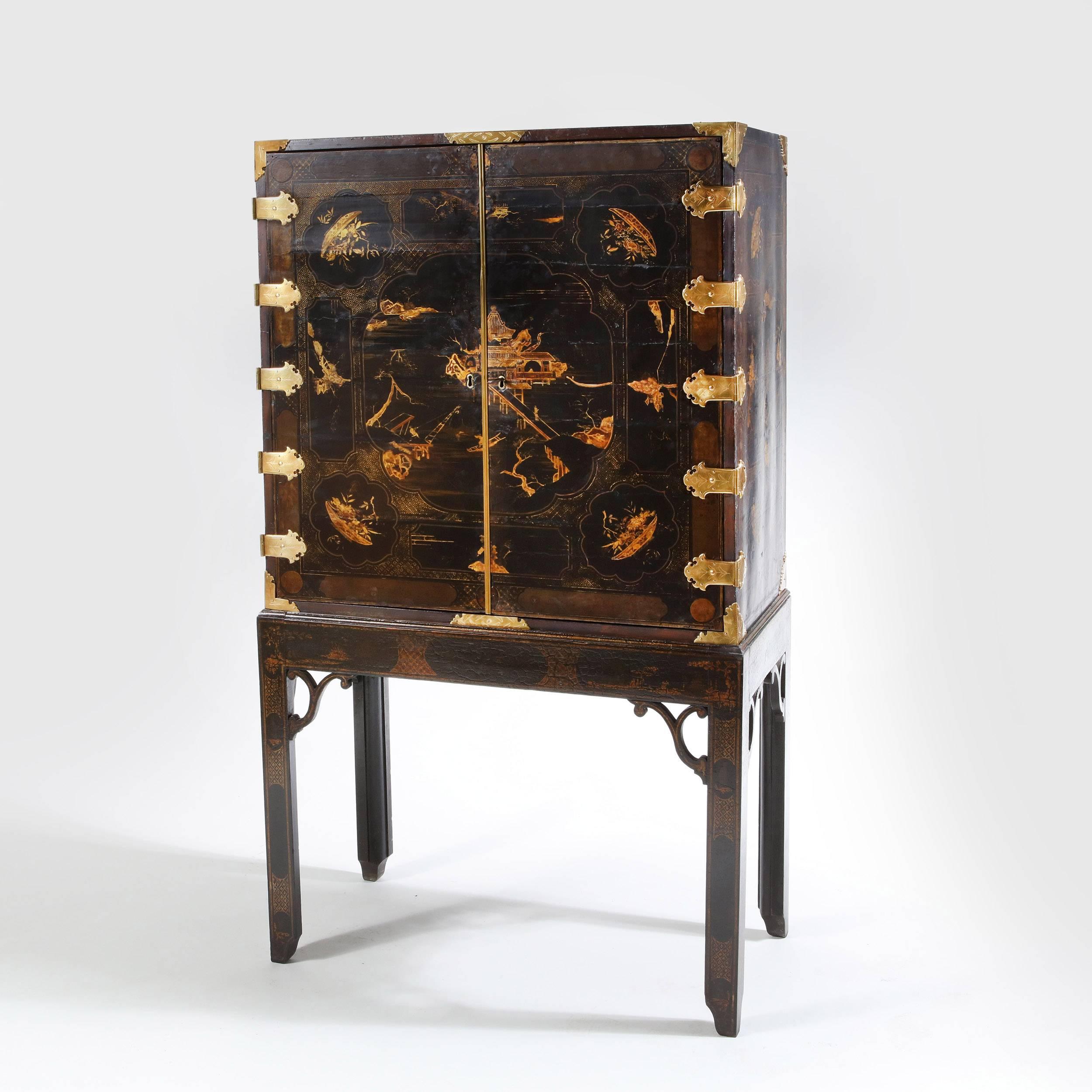 English George III Black Japanned Lacquer Cabinet on Stand For Sale
