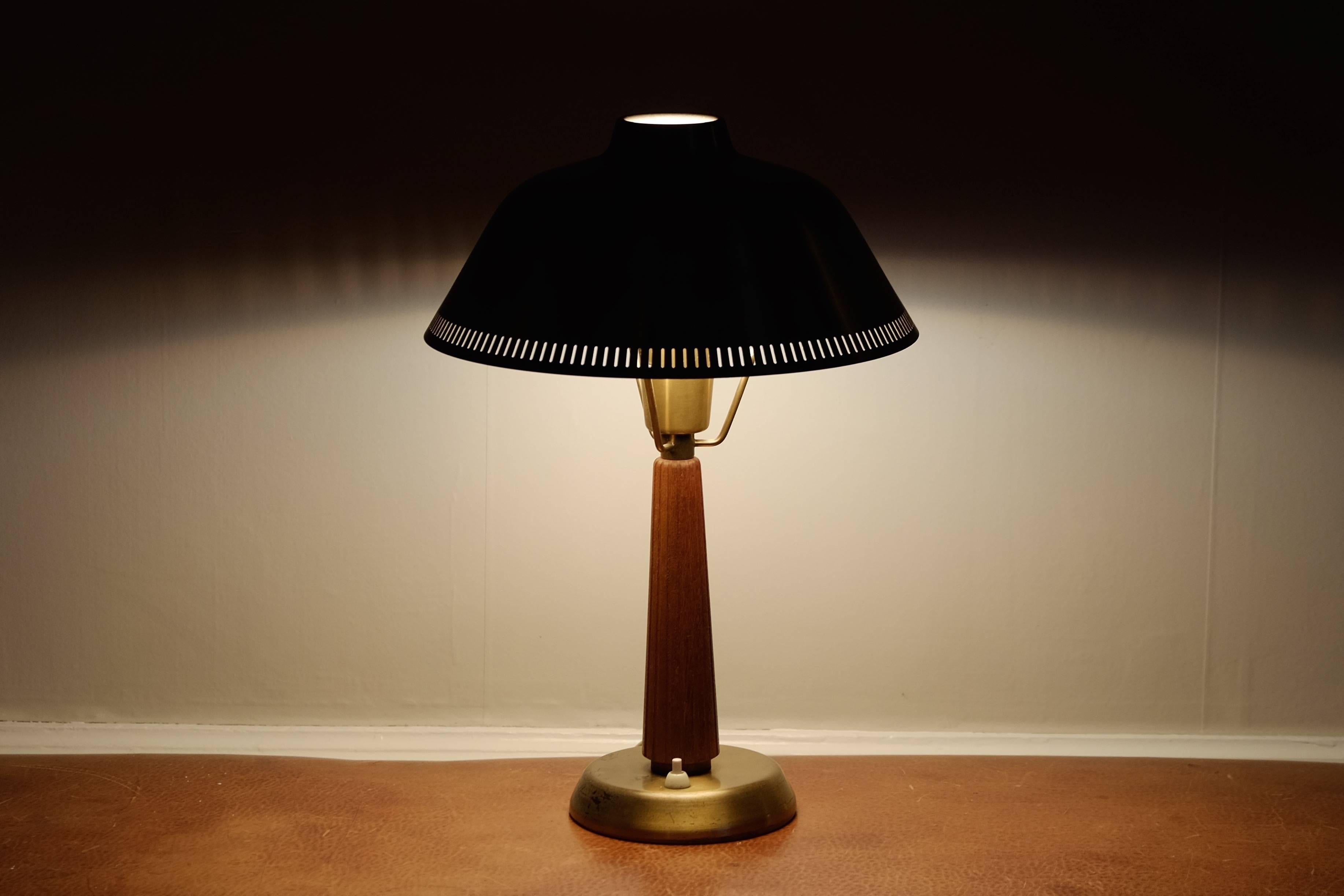 Scandinavian Modern Hans Bergström Table Lamp by ASEA, Sweden, 1950s For Sale