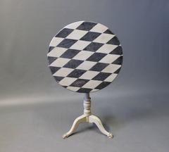 Grey Painted Lamp or Side Table with Checkered Surface, Gustavian, 1840