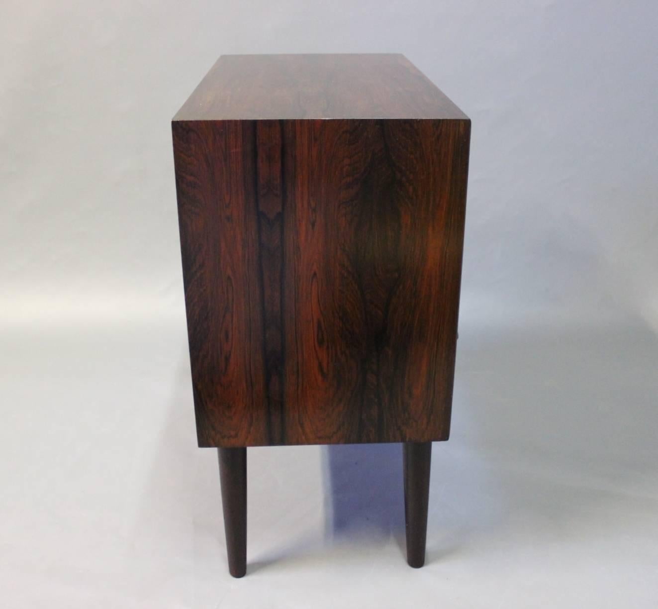 Small Chest of Drawers in Rosewood of Danish Design, 1960s In Good Condition In Lejre, DK