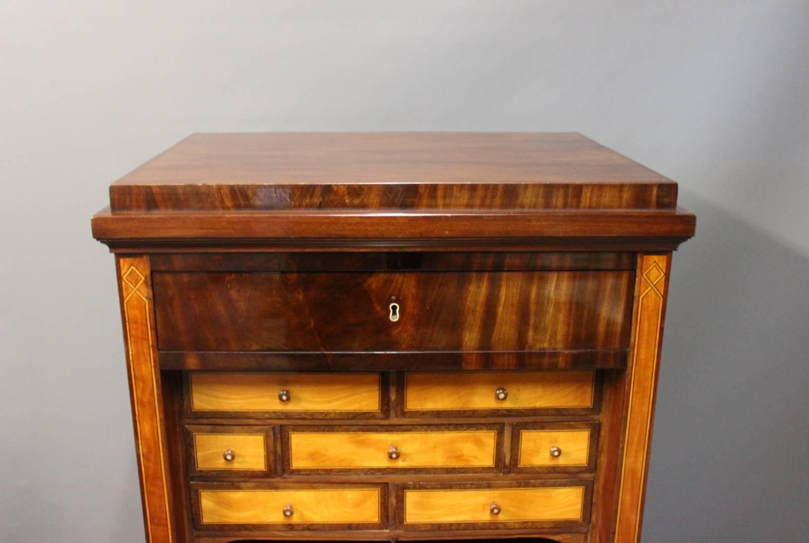 Secretary in Mahogany with Inlaid Fruitwood, Empire, 1810s In Good Condition In Lejre, DK