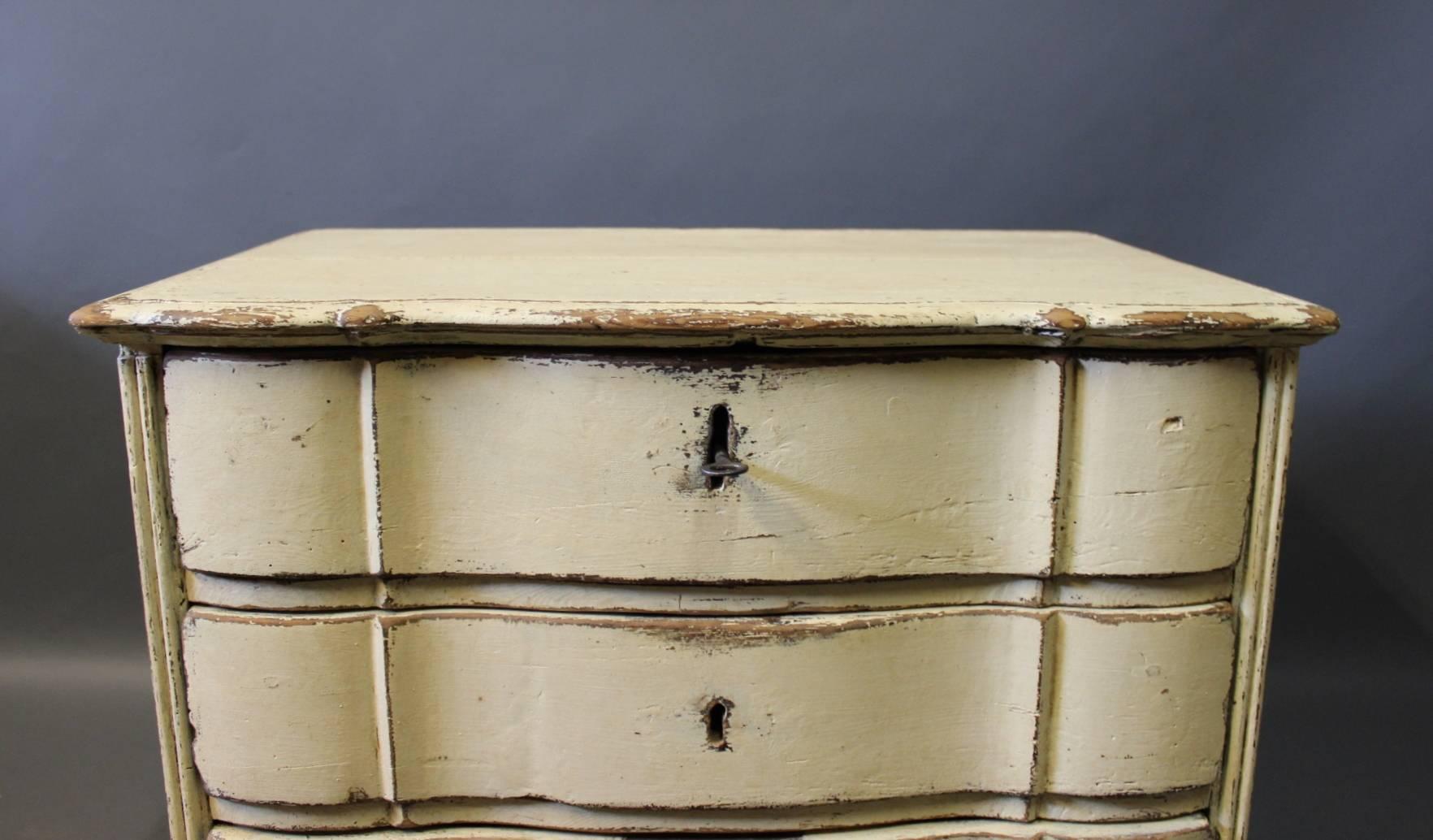 Small Danish Baroque Chest of Drawers of Painted Wood, 1760s 2