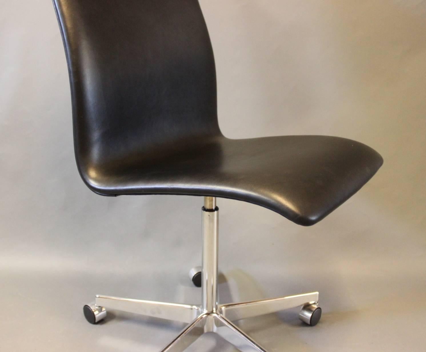 The Oxford Classic Office Chair, Model 9193c by Arne Jacobsen and Fritz Hansen In Excellent Condition In Lejre, DK