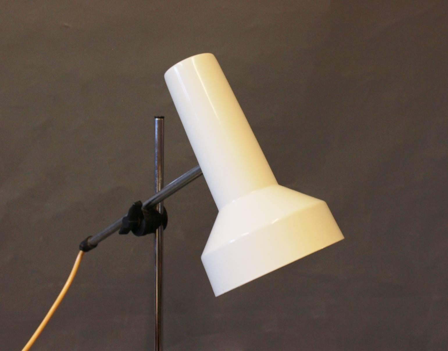 Danish Desk Lamp with White Lacquered Shade and Foot, 1960s For Sale