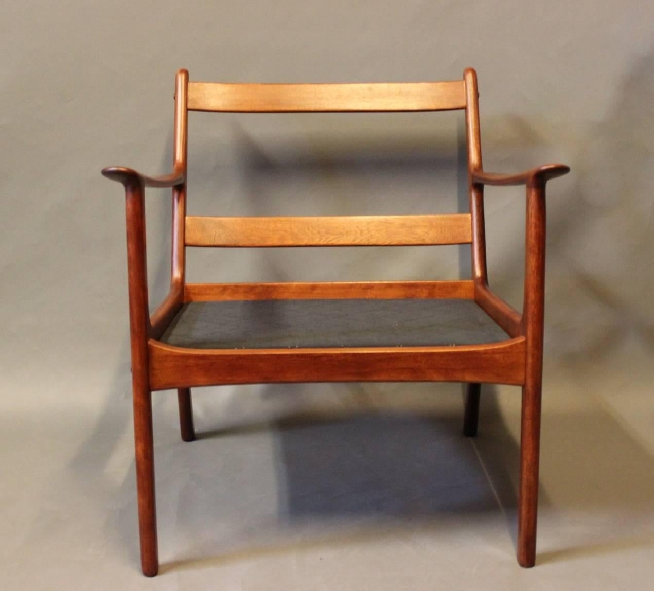 Danish PJ112 Easy Chair in Polished Mahogany by Ole Wanscher and P. Jeppesen, 1960s
