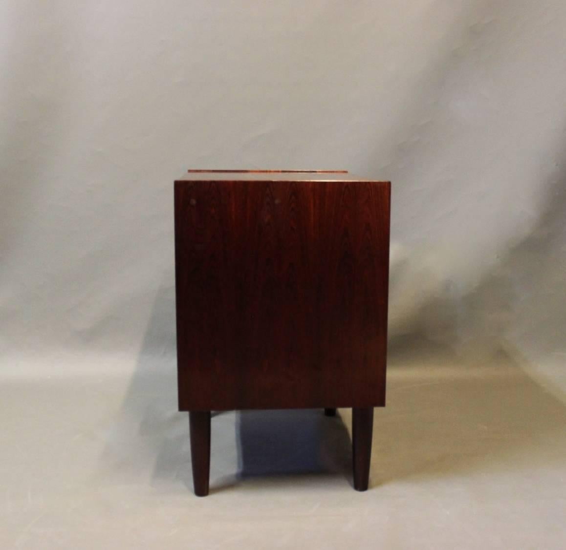 Pair of Bedside Tables in Rosewood by Sannemanns Møbelfabrik, 1960s In Good Condition In Lejre, DK