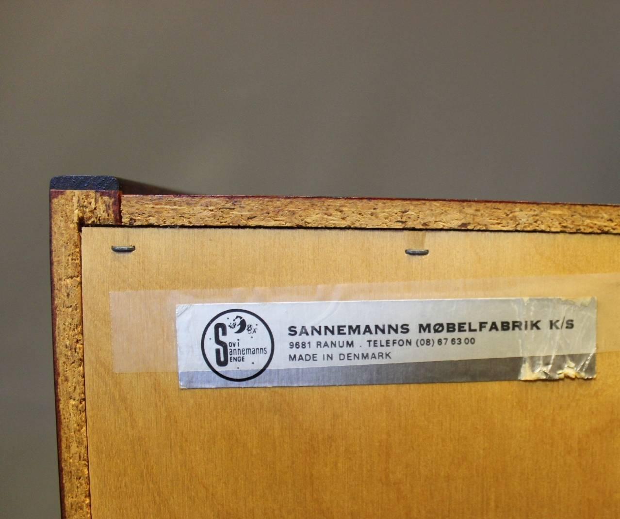 Pair of Bedside Tables in Rosewood by Sannemanns Møbelfabrik, 1960s 4