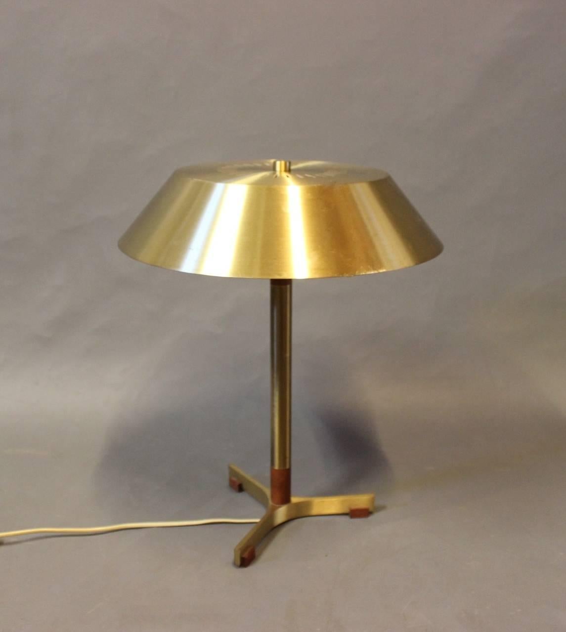 Scandinavian Modern Tablelamp, Model President, in Brass and Teak by Fog and Mørup, 1960s
