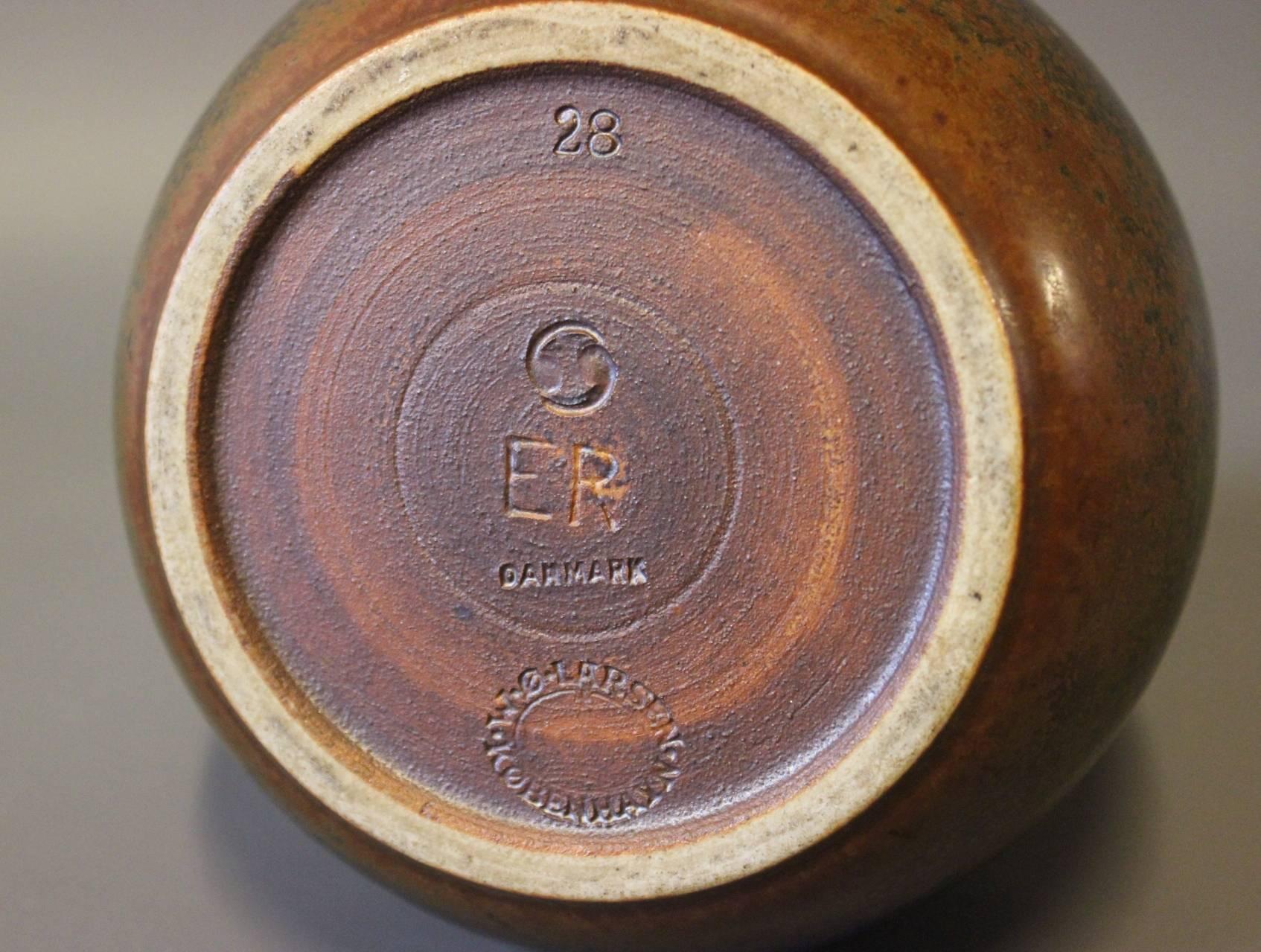 Mid-20th Century Ceramic Lidded Jar with Dark Brown Glaze by Erik Rahr for Saxbo