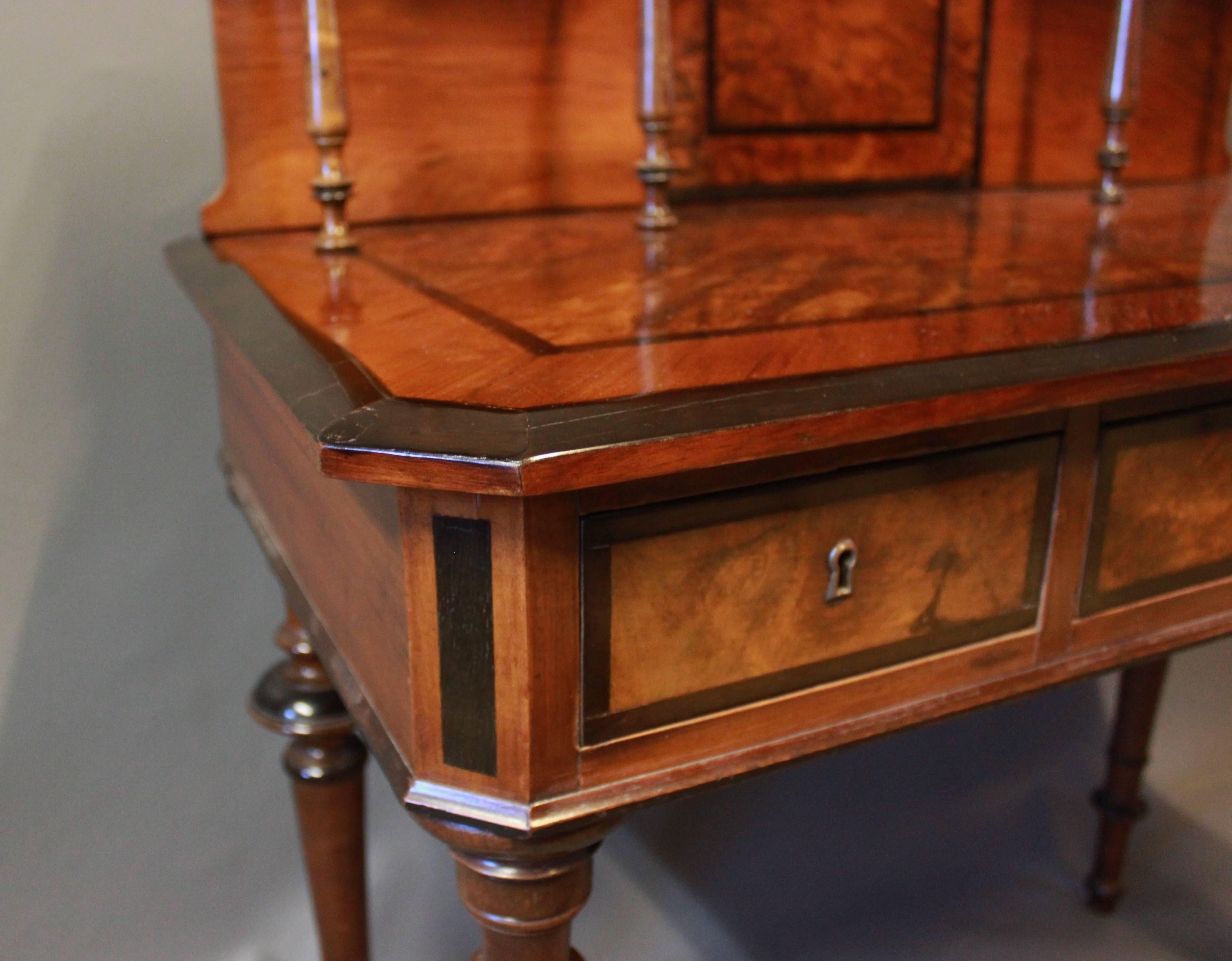 Other Ladies Desk in Handpolished Walnut from the 1860s