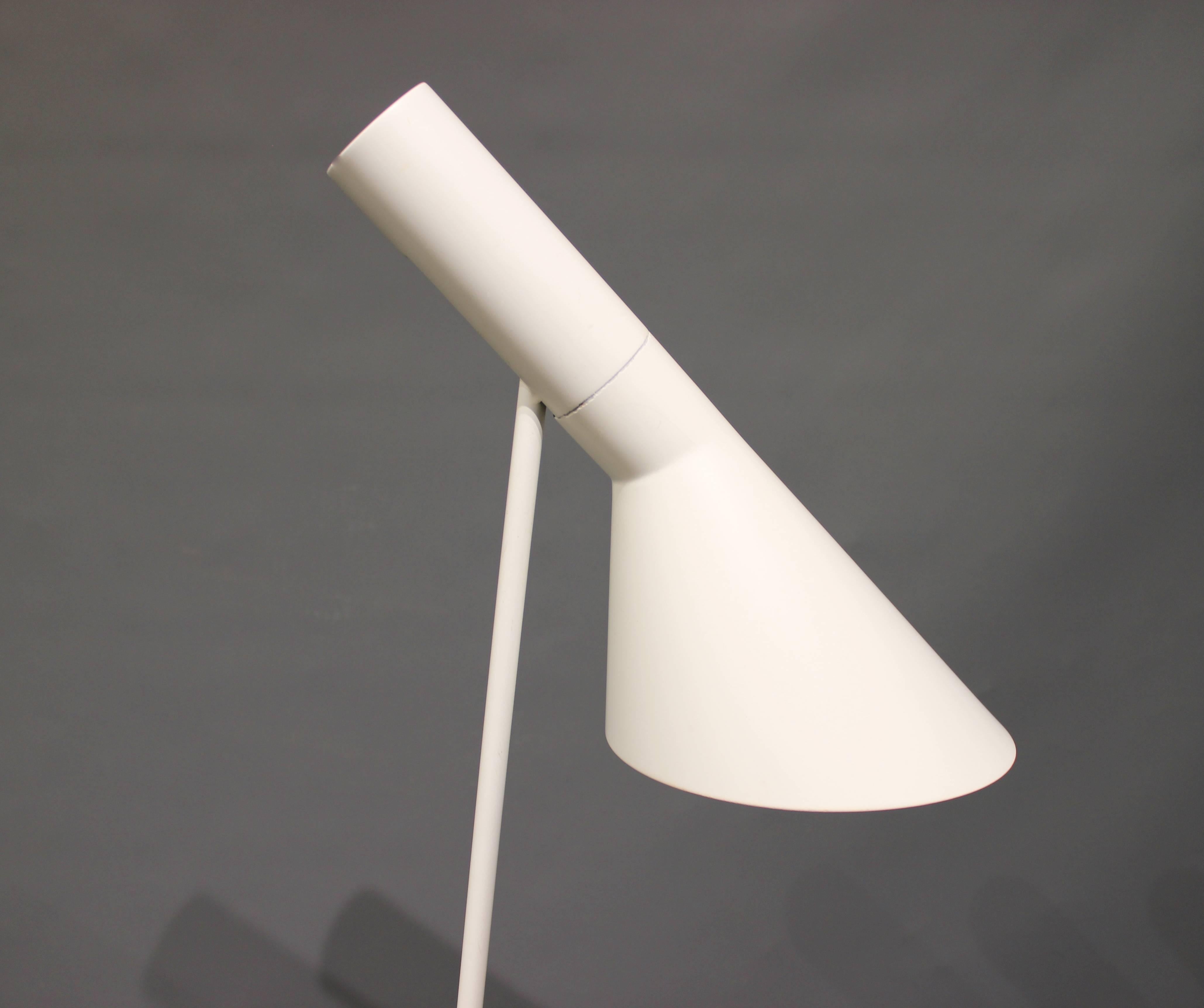 Scandinavian Modern White Floor Lamp by Arne Jacobsen and Louis Poulsen