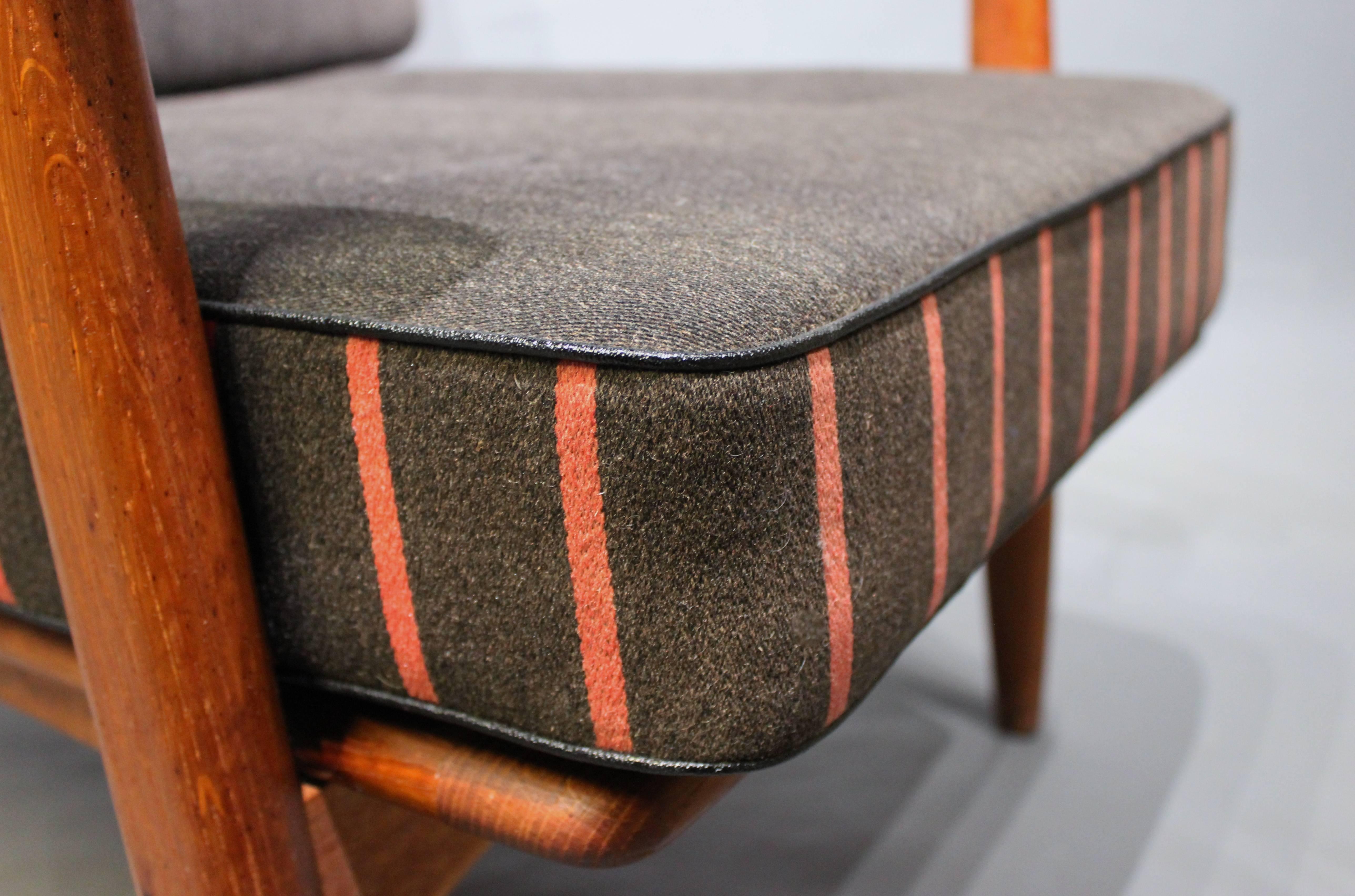 Pair of Easy Chairs in Teak and Dark Grey Upholstery, Danish Design, 1960s 2
