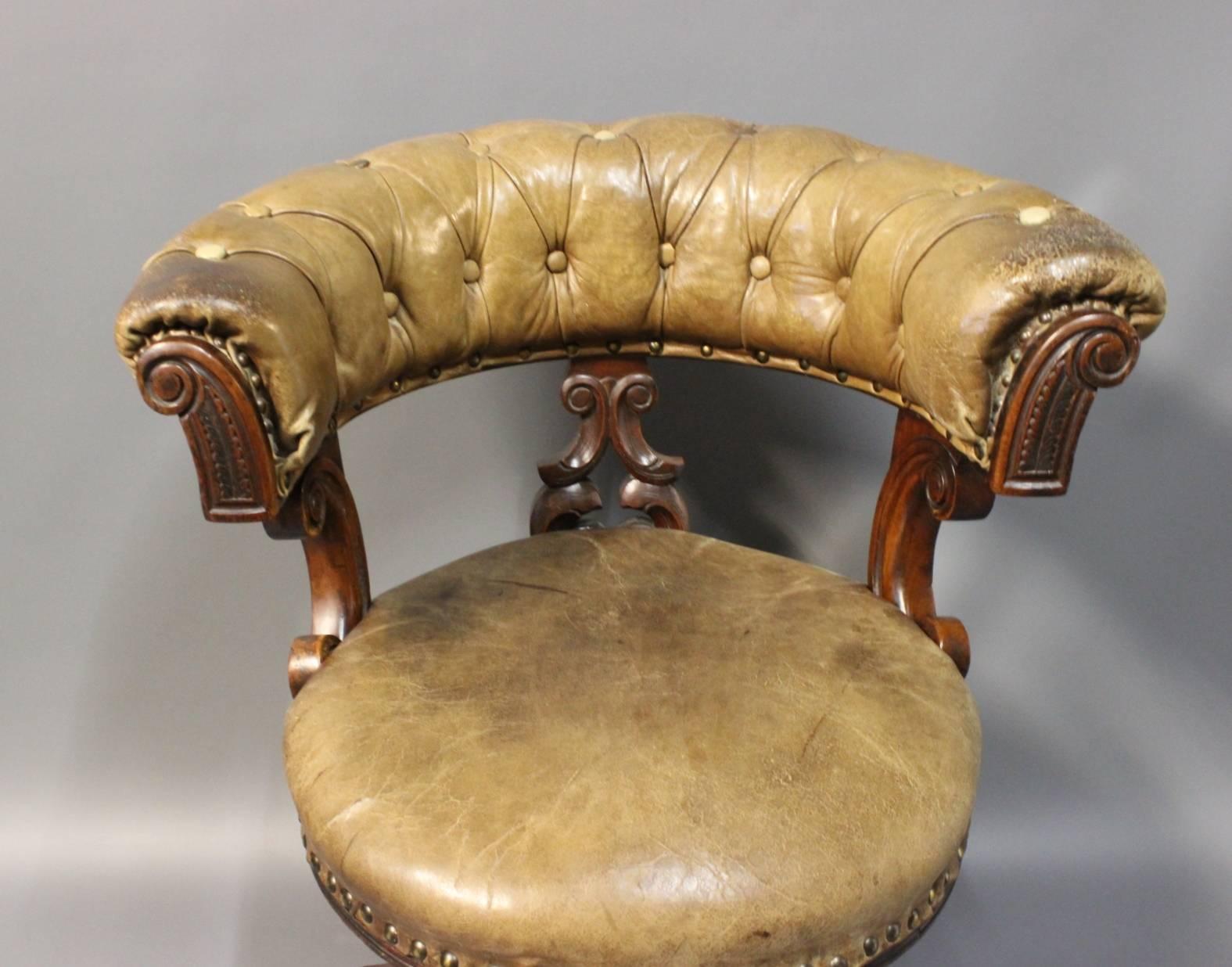 Office Chair in Mahogany and Original Patinated Leather, circa 1880 2