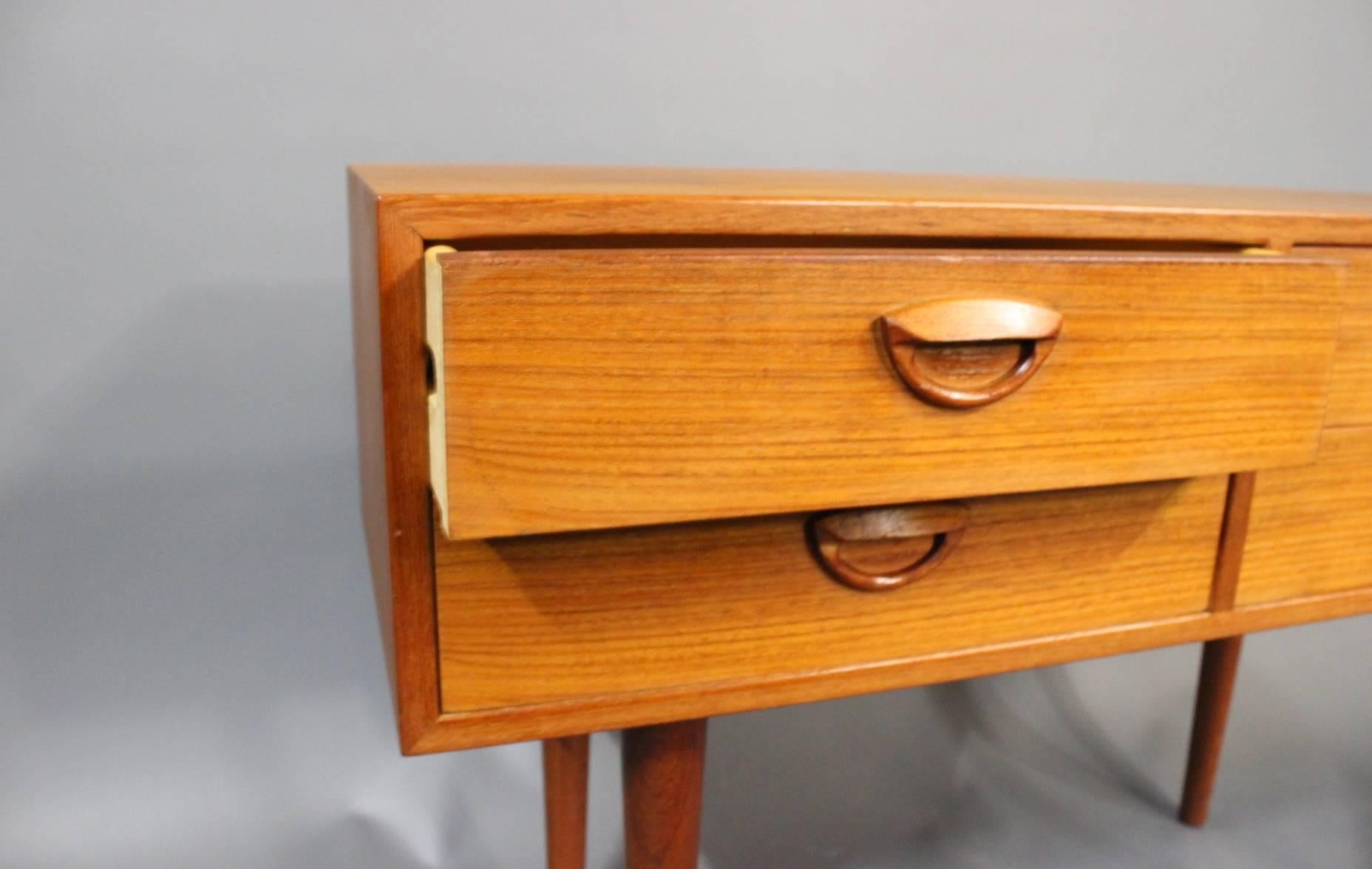 FM Chest of Drawers in Teak with Four Drawers Designed by Kai Kristiansen, 1960 In Good Condition In Lejre, DK