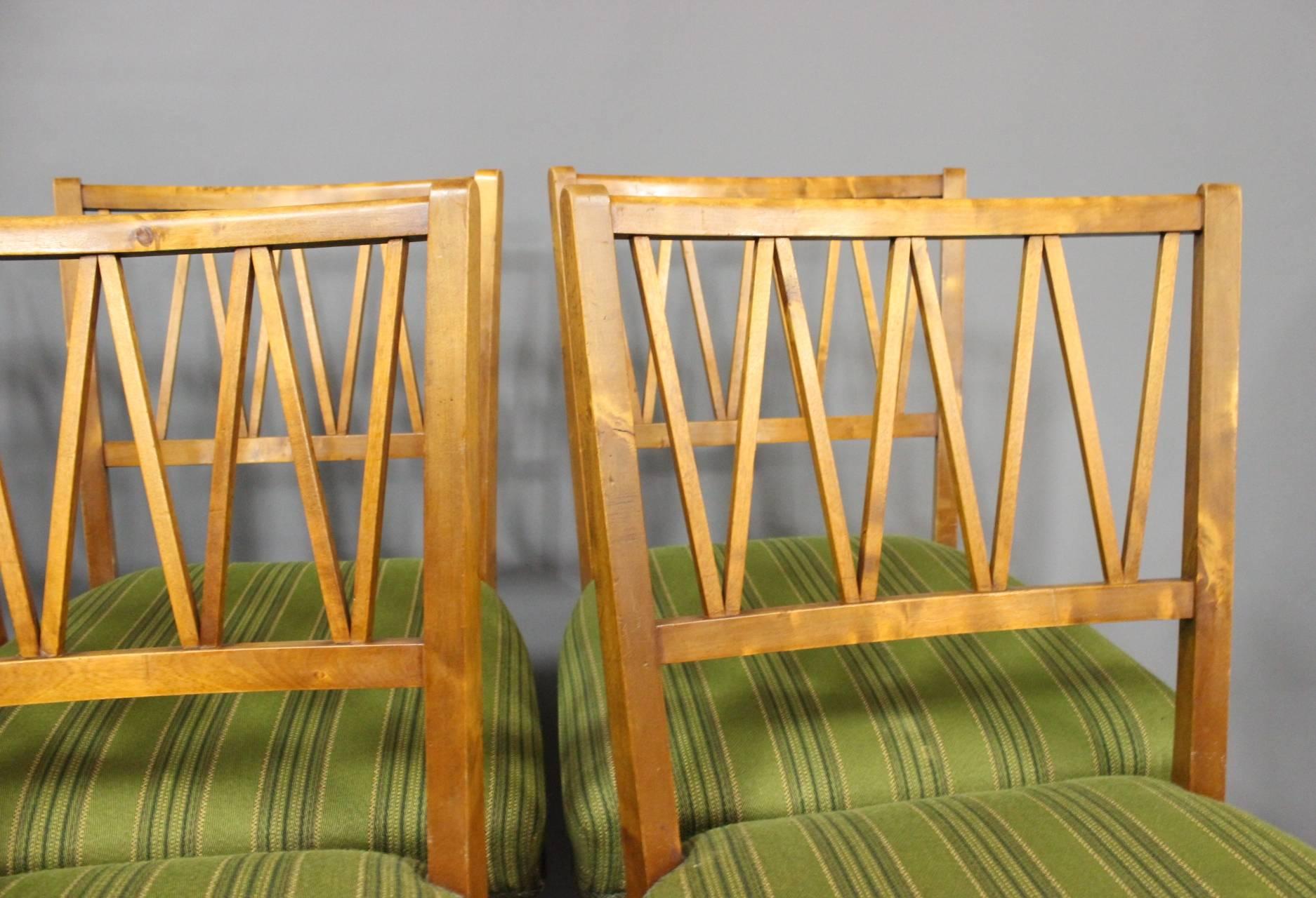 Set of Six Dining Room Chairs in Walnut by a Danish Cabinetmaker, circa 1940 2