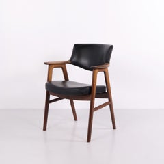 Erik Kirkegaard Model 43 Armchair in Rosewood and Black Leather for Høng Stolefa
