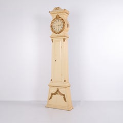Orologio a pendolo danese d’epoca “Frøken Bornholm”, dipinto di bianco, risalente agli anni ’90 del Settecento