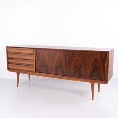 Gunni Omann Model 18 Rosewood Sideboard Credenza for Omann Jun Møbelfabrik 1960s