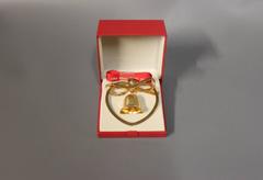 Ornement de Noël, « Christmas Bell », conçu par Eigil Jensen pour Georg Jensen