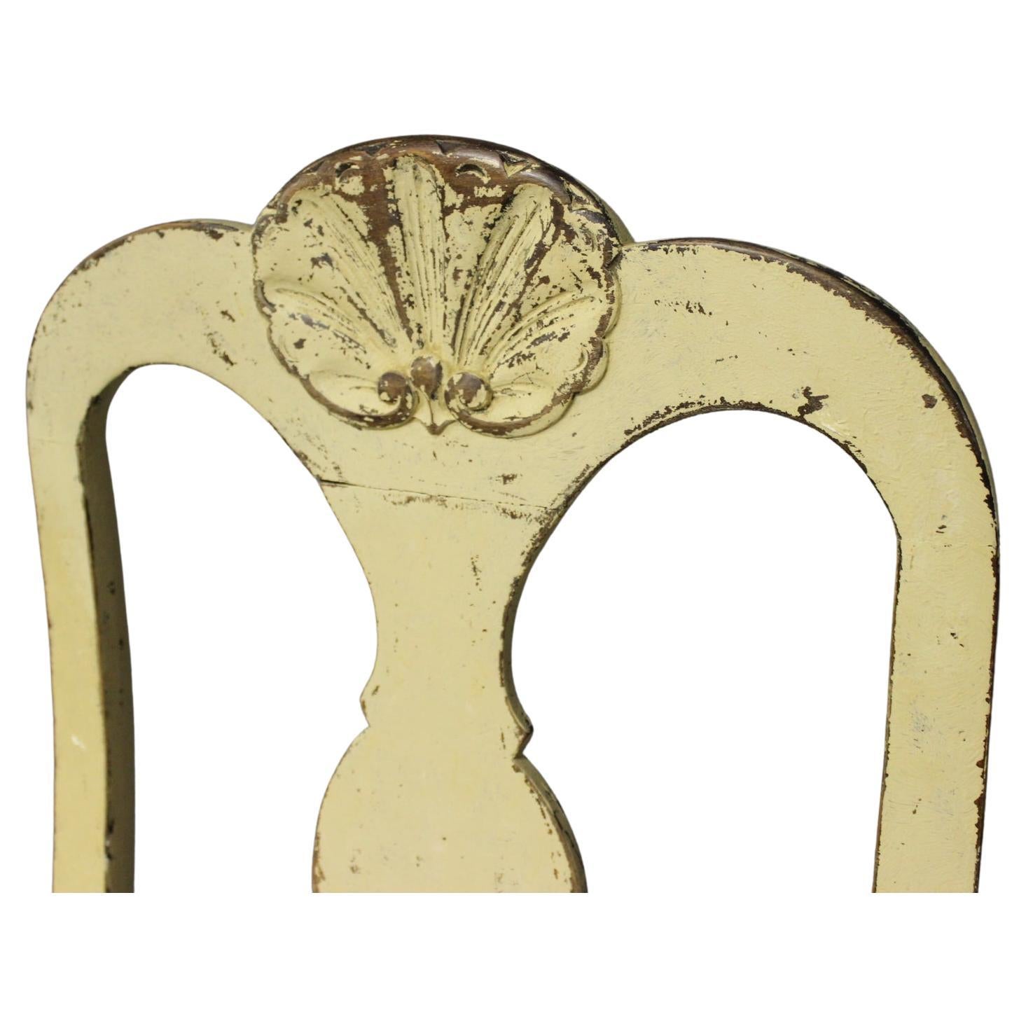Rokoko-Stuhl aus lackiertem Holz aus Dänemark, um das Jahr 1740 im Zustand „Gut“ im Angebot in Lejre, DK