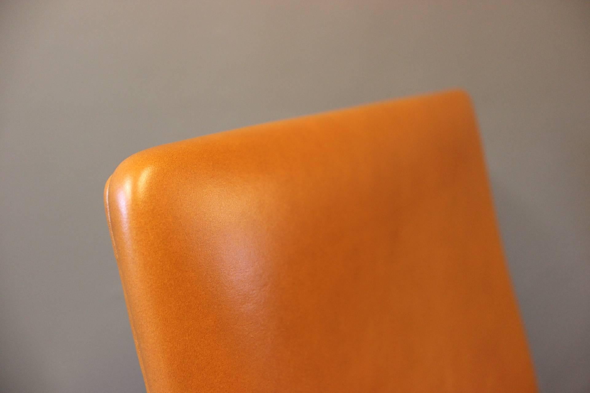 Mid-20th Century Oxford Classic Chair, Model 3193C, by Arne Jacobsen and Fritz Hansen