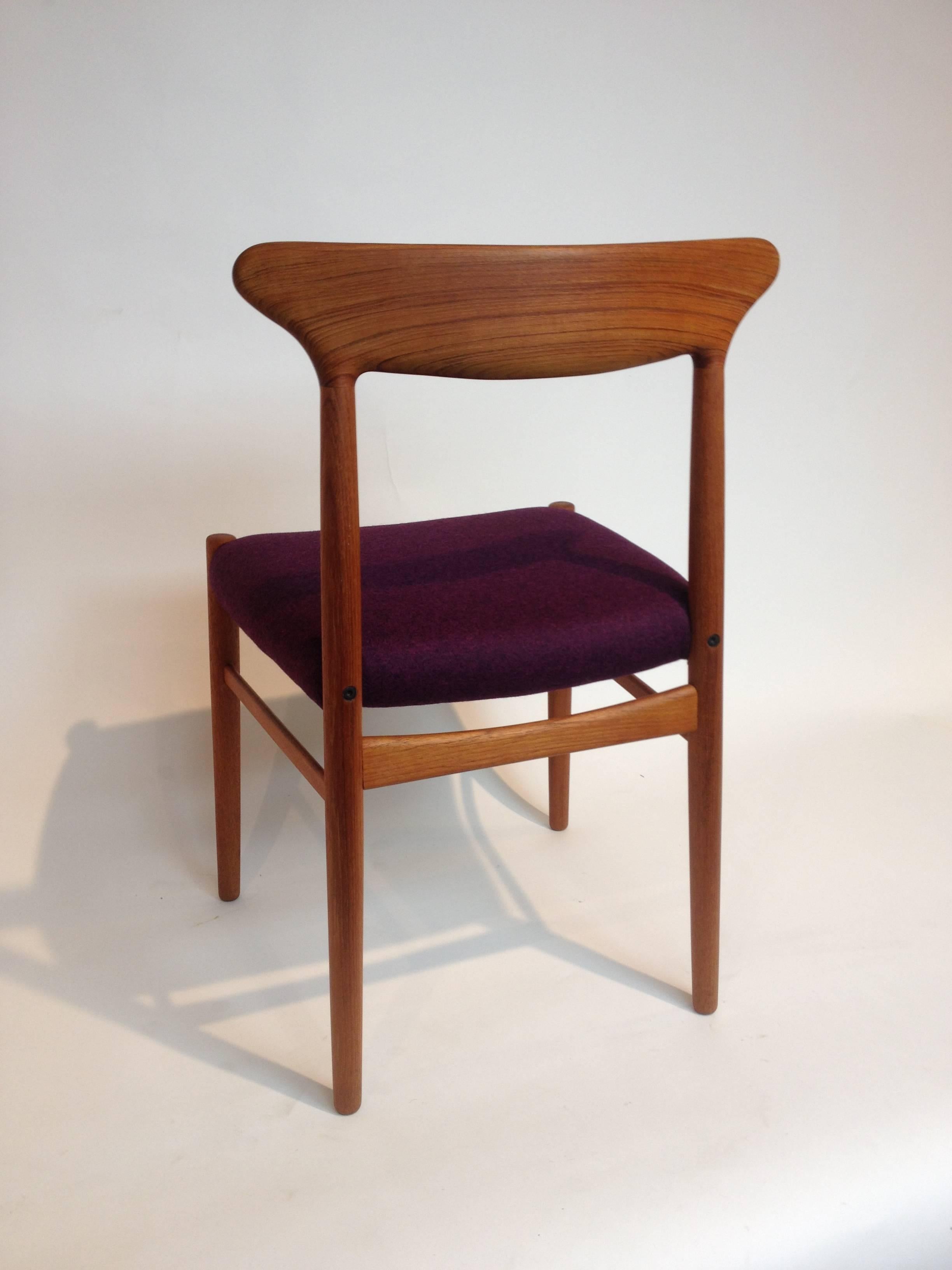 Mid-Century Modern Teak Dining or Occasional Chair by Dyrlund, Denmark  2