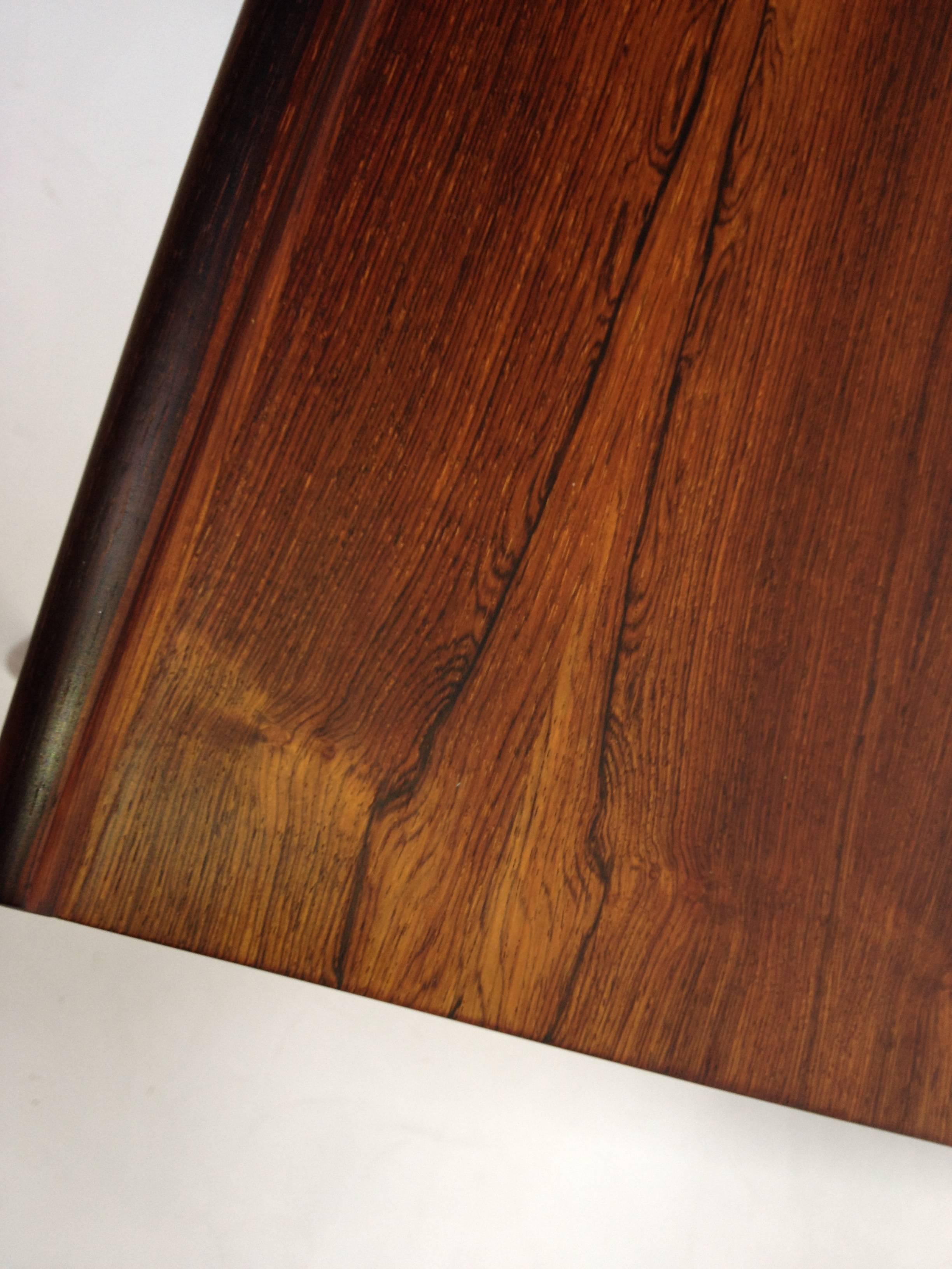 Mid-20th Century Gorgeous Midcentury Rosewood End Table Designed by Grete Jalk  For Sale