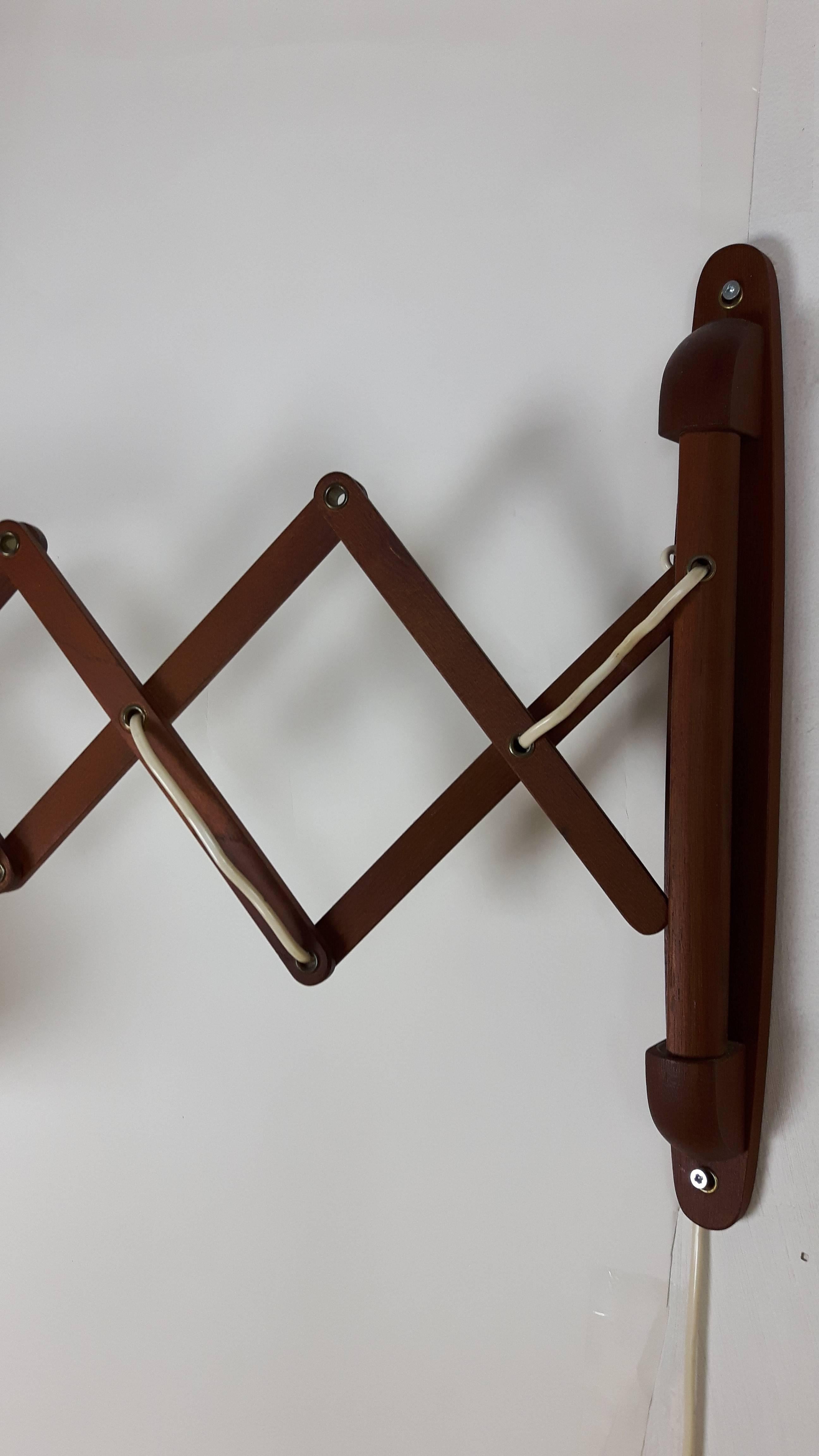 1960s Danish Modern Teak Accordion Wall Light with Kaare Klint Pleated Shade In Excellent Condition In Victoria, British Columbia