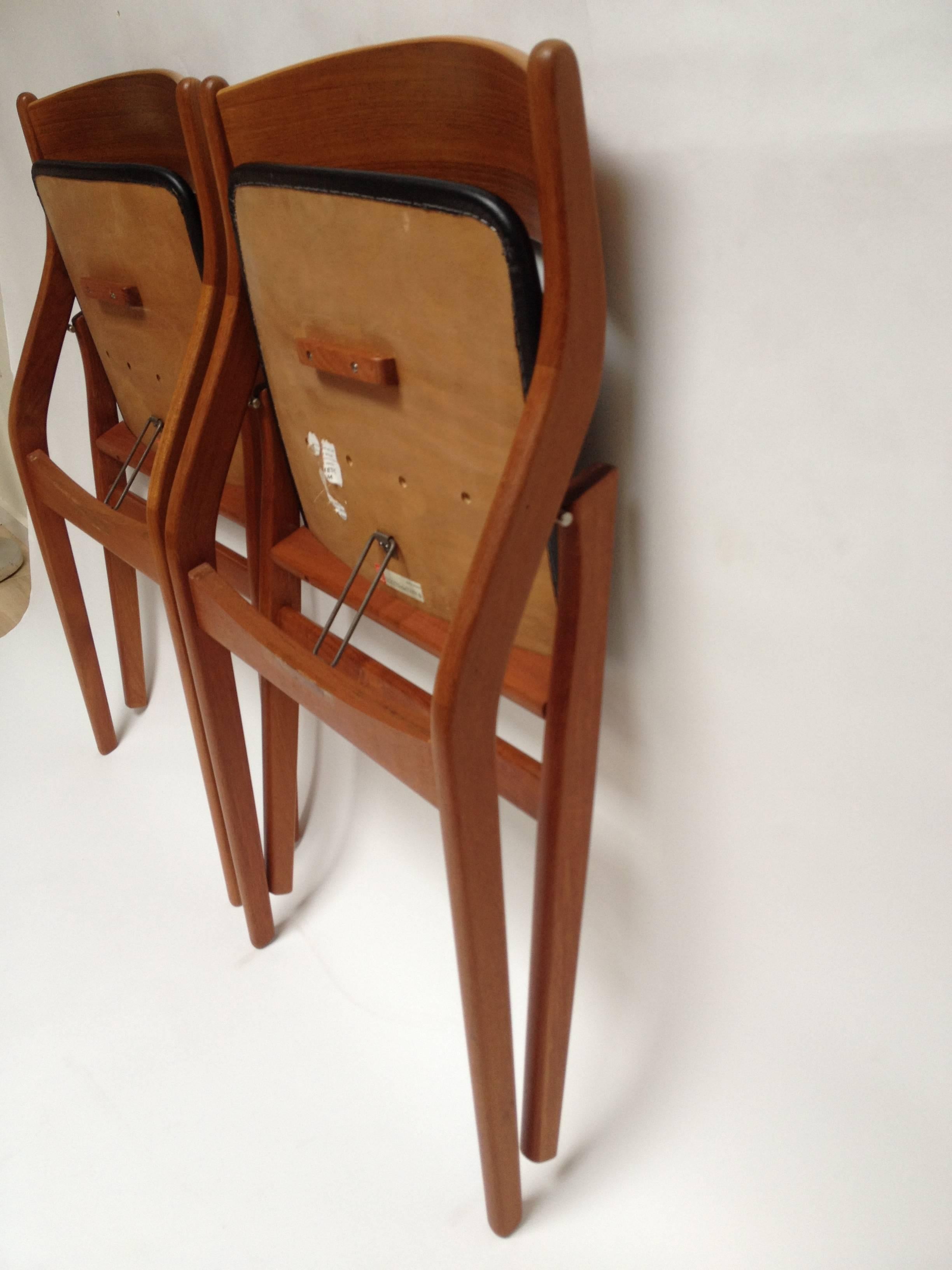 Spectacular Pair of 1960s Danish Folding Chairs by Dyrlund 2