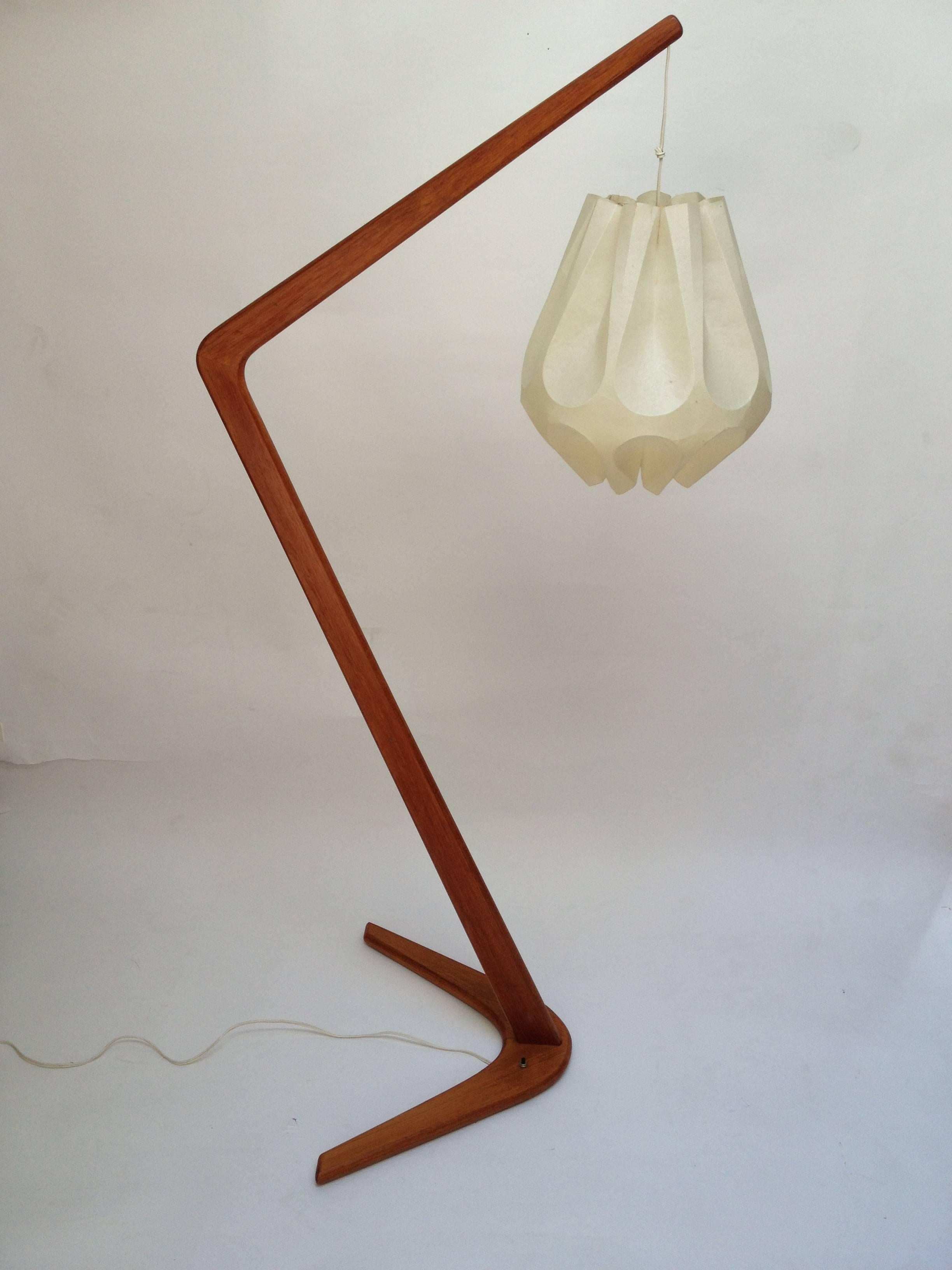 Canadian Exceptional 1960s Architectural Boomerang Teak Floor Lamp For Sale