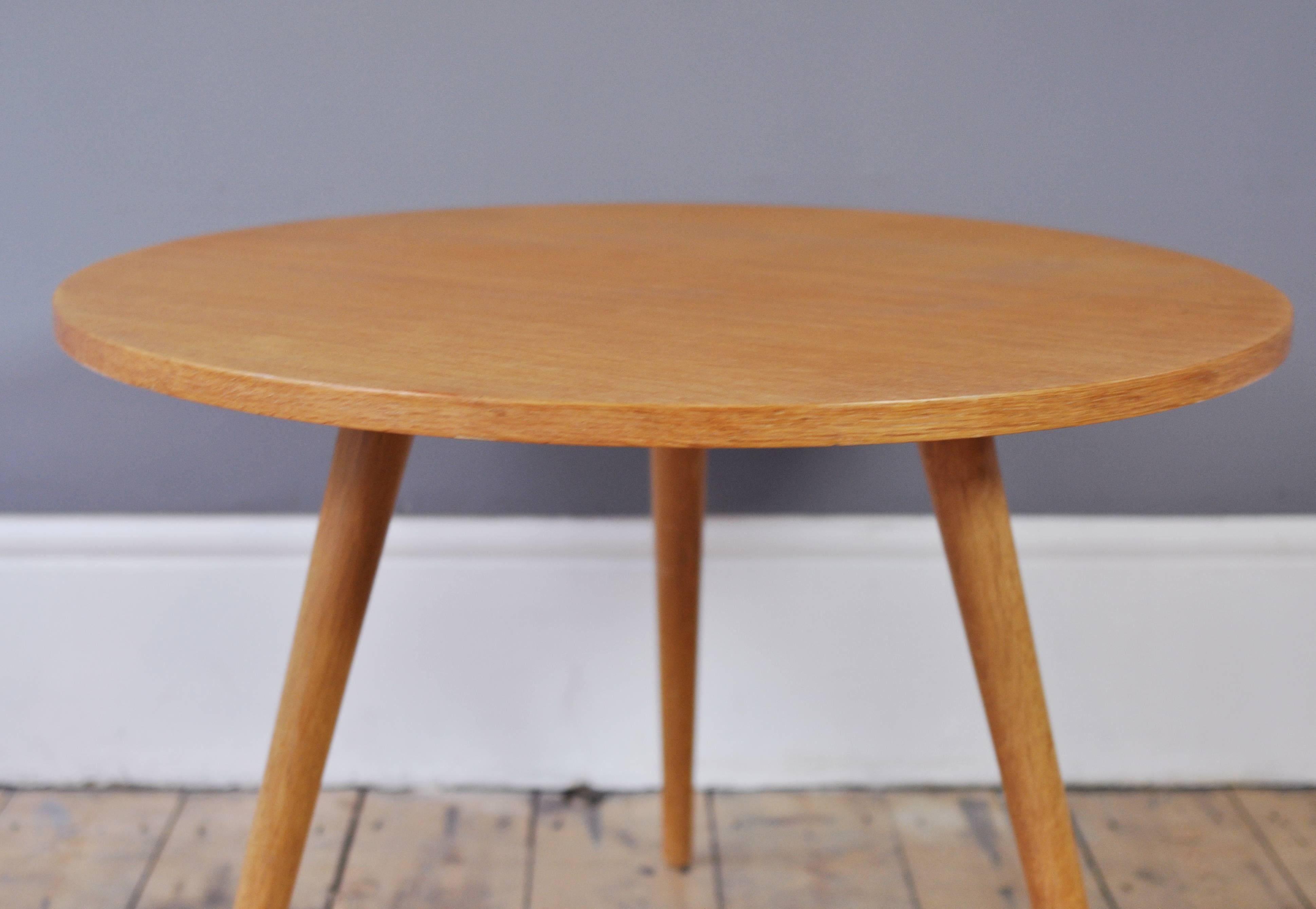 Mid-Century Modern Midcentury Oak Coffee Table For Sale