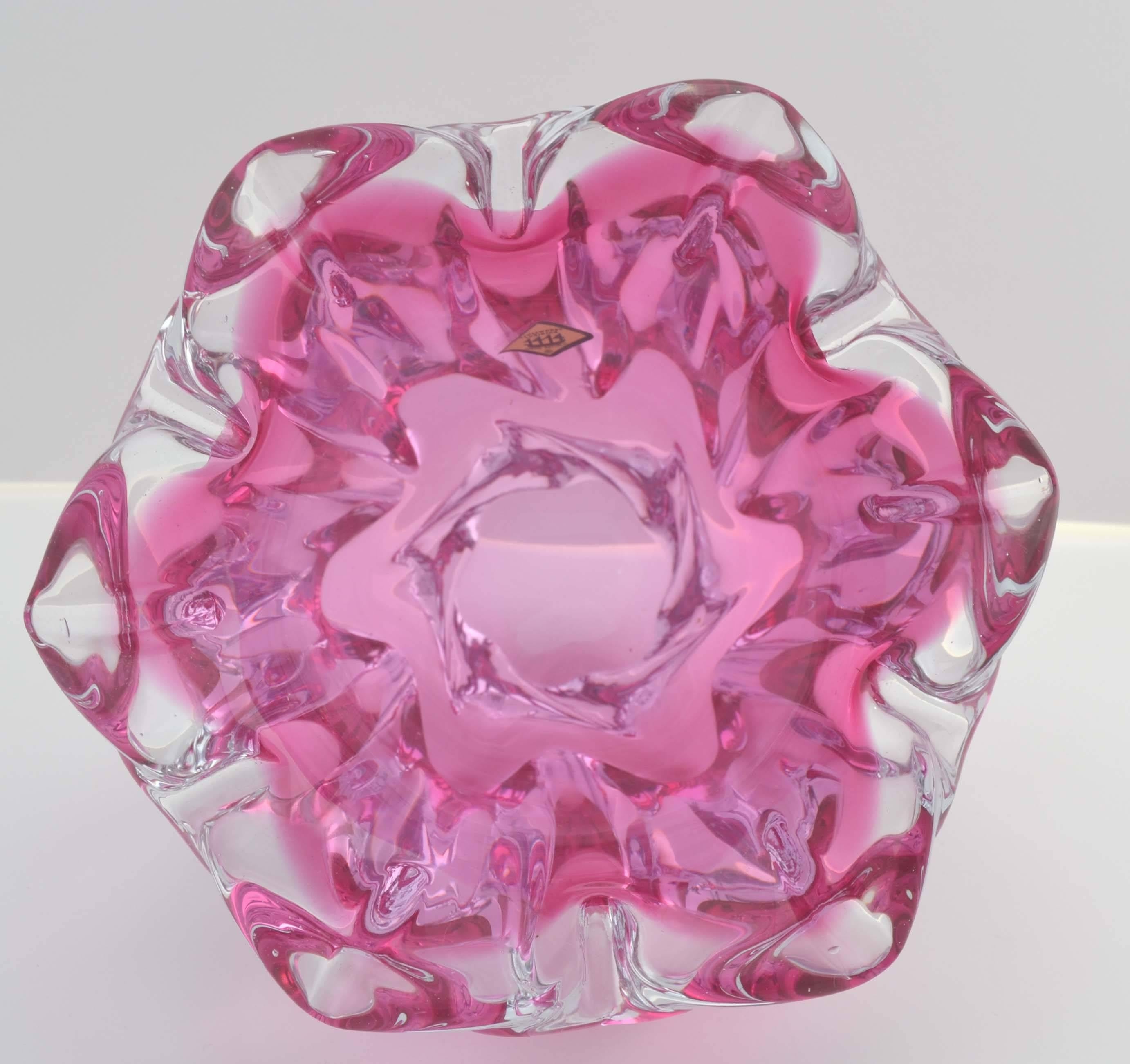 Organic Modern Sklo Union Chribska Glassworks, Vintage Pink Cranberry Sommerso Footed Bowl For Sale