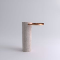 Haut travertin contemporain Guéridon, Sebastian Herkner