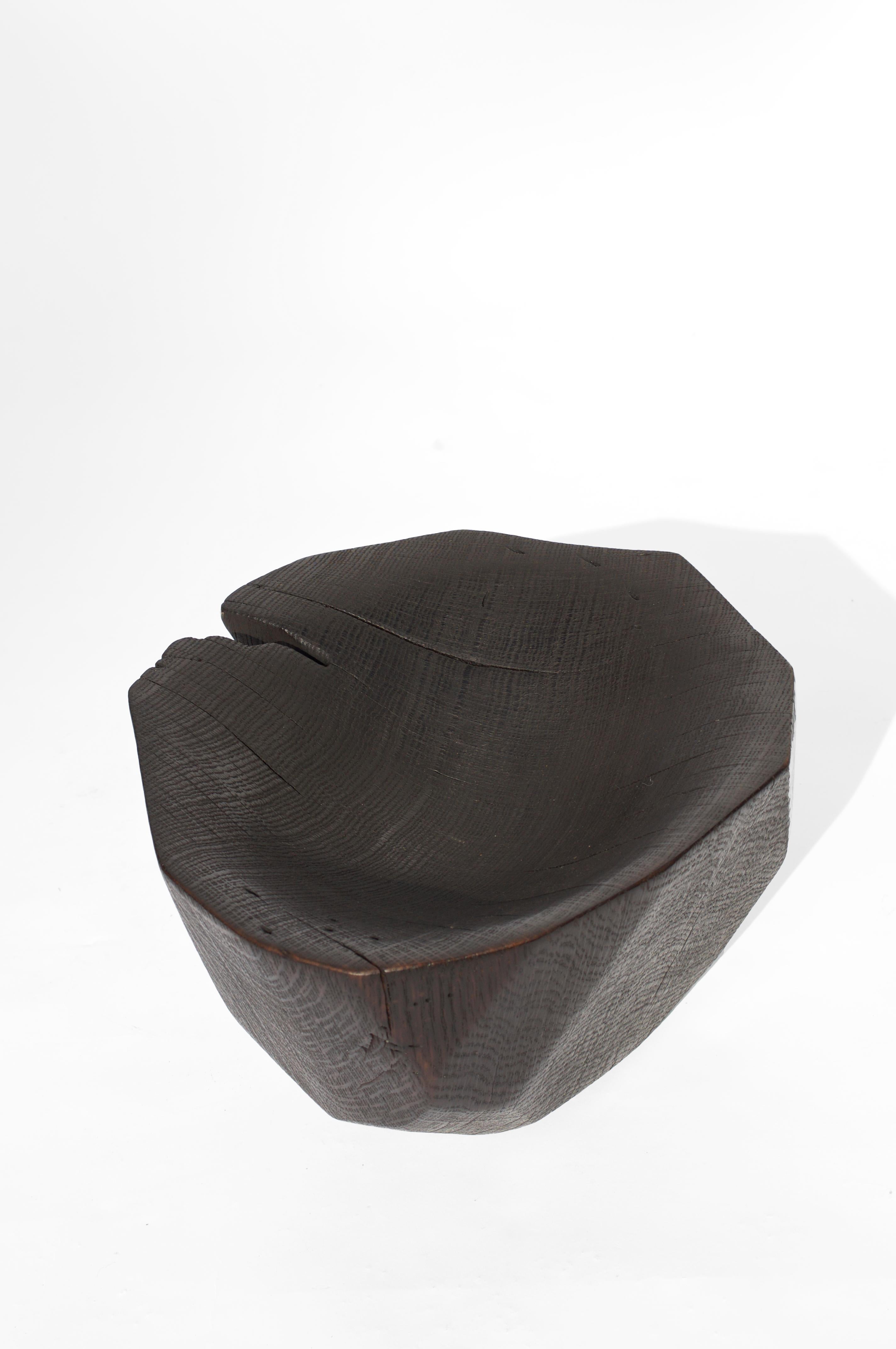 V21274 Vessel in Oxidized Oak Wood by Jörg Pietschmann For Sale 2