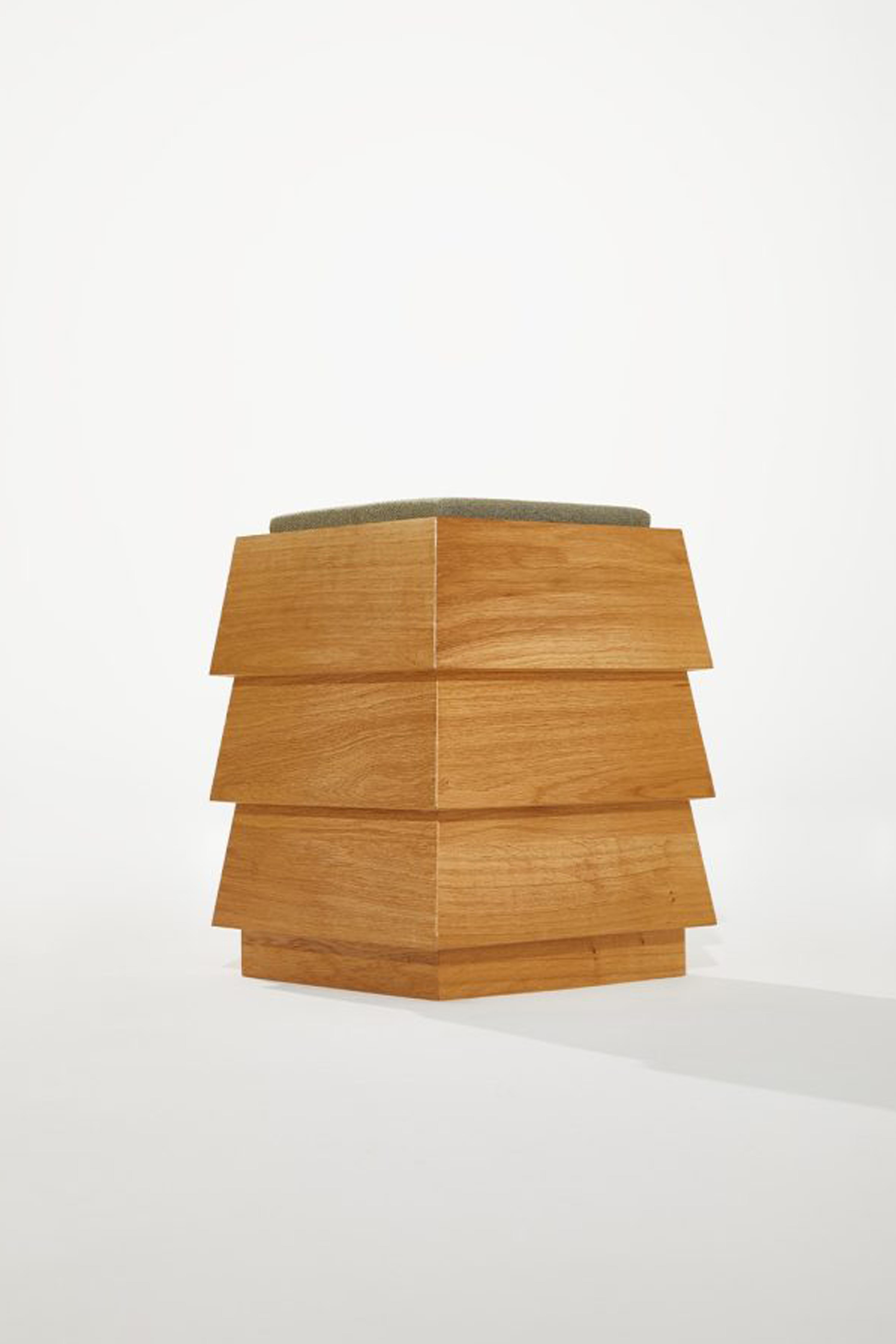 Post-Modern Pagode Stool in Oak Wood And Melange Wool Fabric by Heilig Objects For Sale