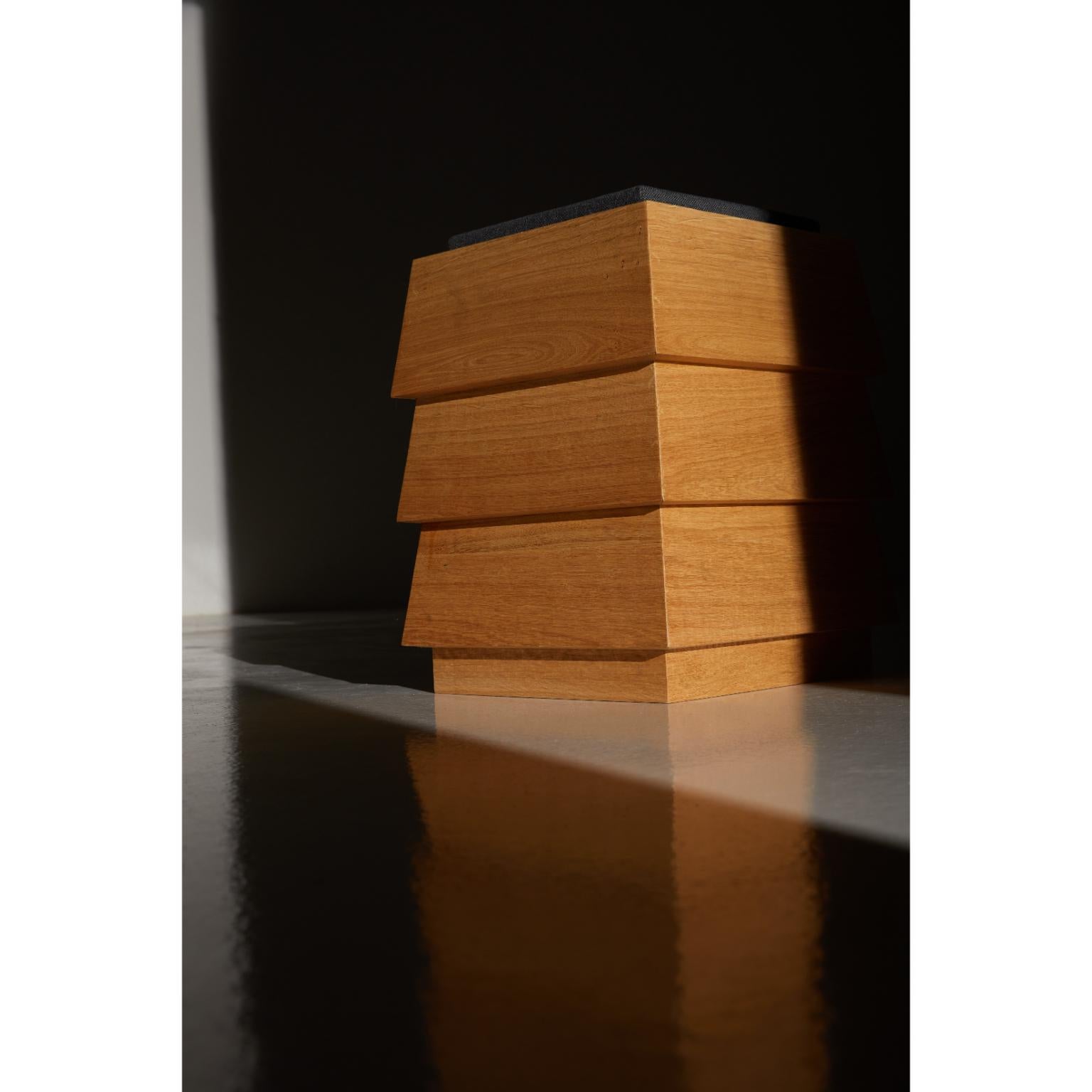 Pagode Stool in Oak Wood And Melange Wool Fabric by Heilig Objects In New Condition For Sale In Geneve, CH