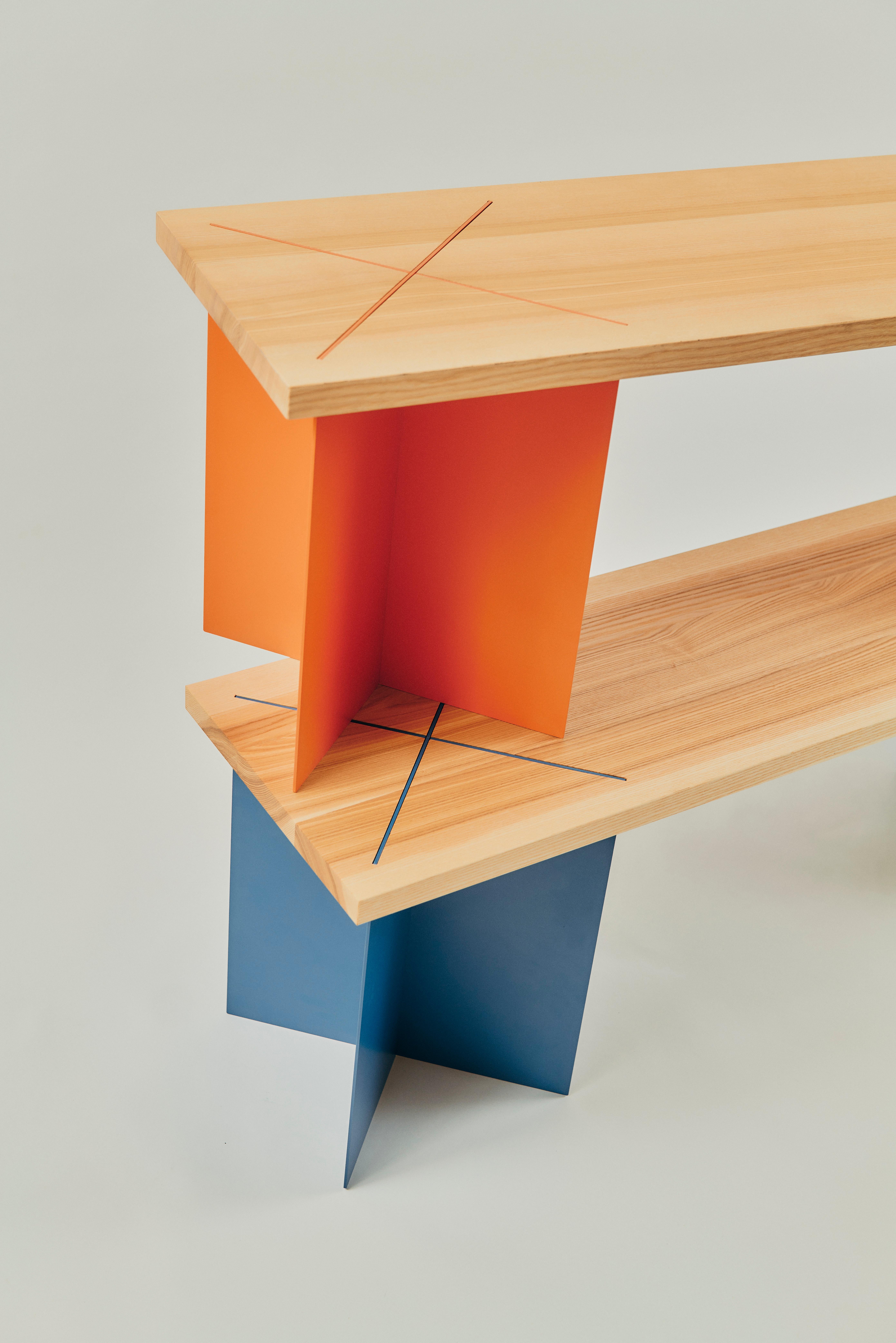Banc Ohus en Wood Wood et Ands Steele bleu brillant for Heilig Objects Neuf - En vente à Geneve, CH