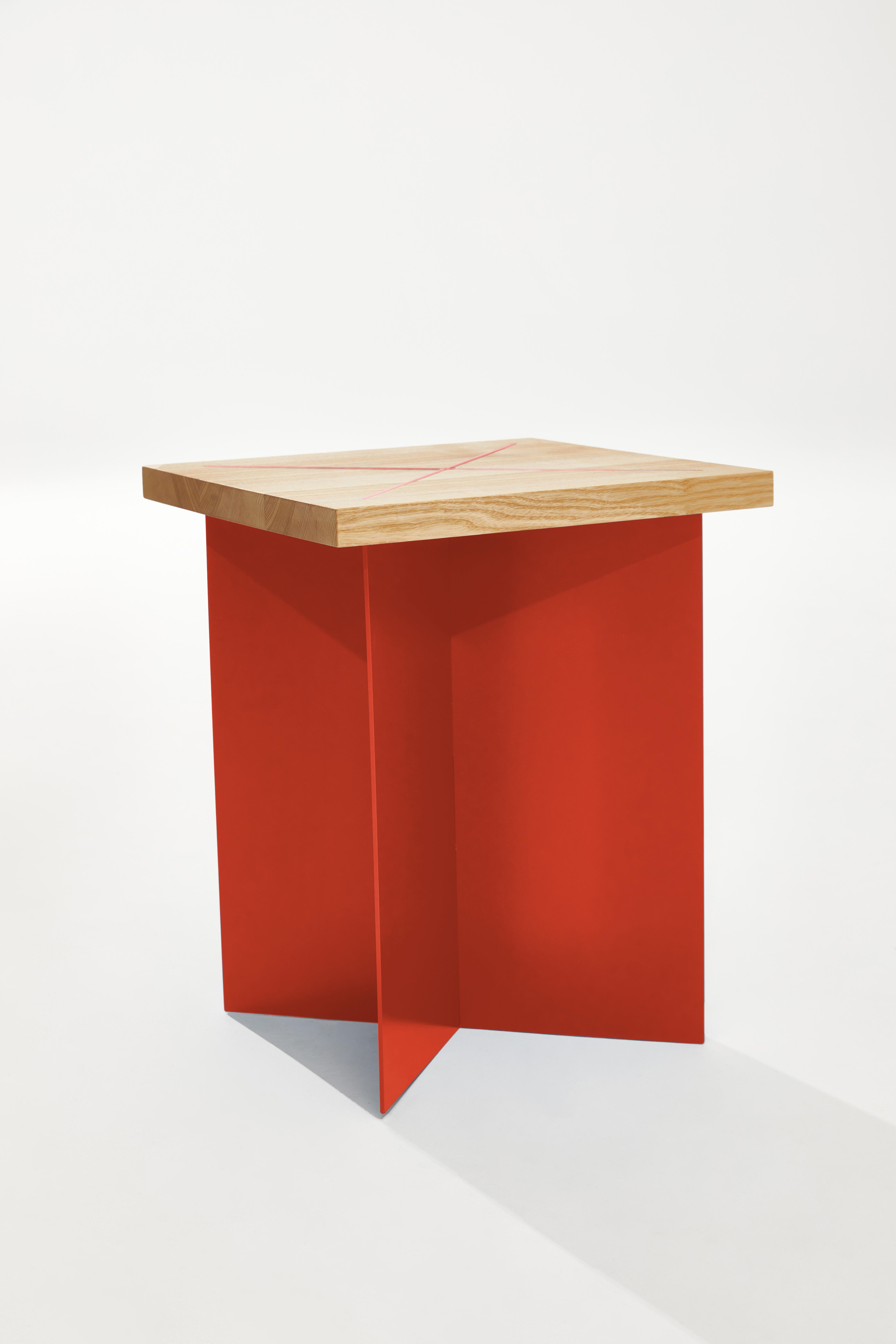 Autre Tabouret Ohus en bois de frêne et acier orange saumoné par Objects for Objects en vente