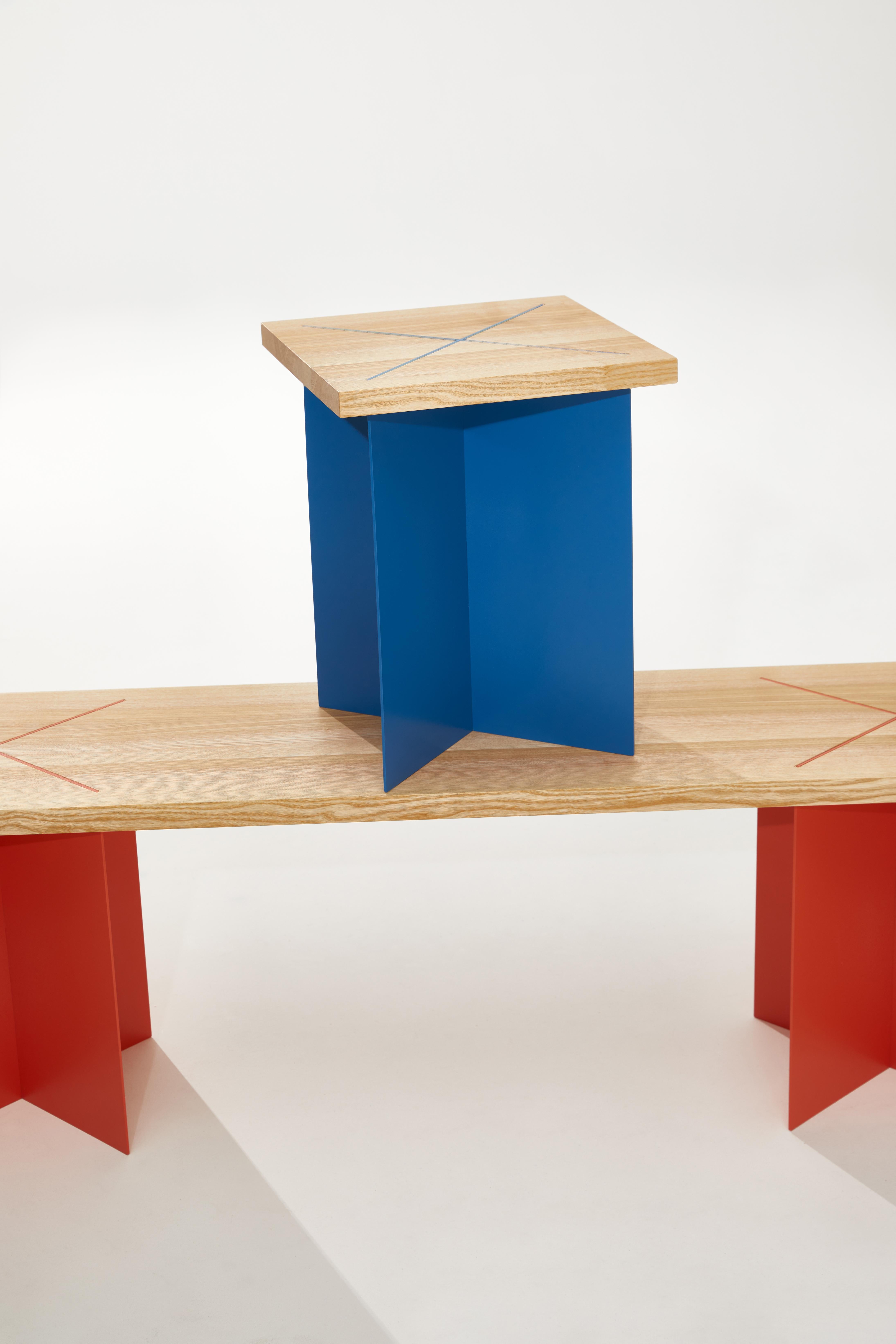 Tabouret Ohus en bois de frêne et acier orange saumoné par Objects for Objects en vente 11