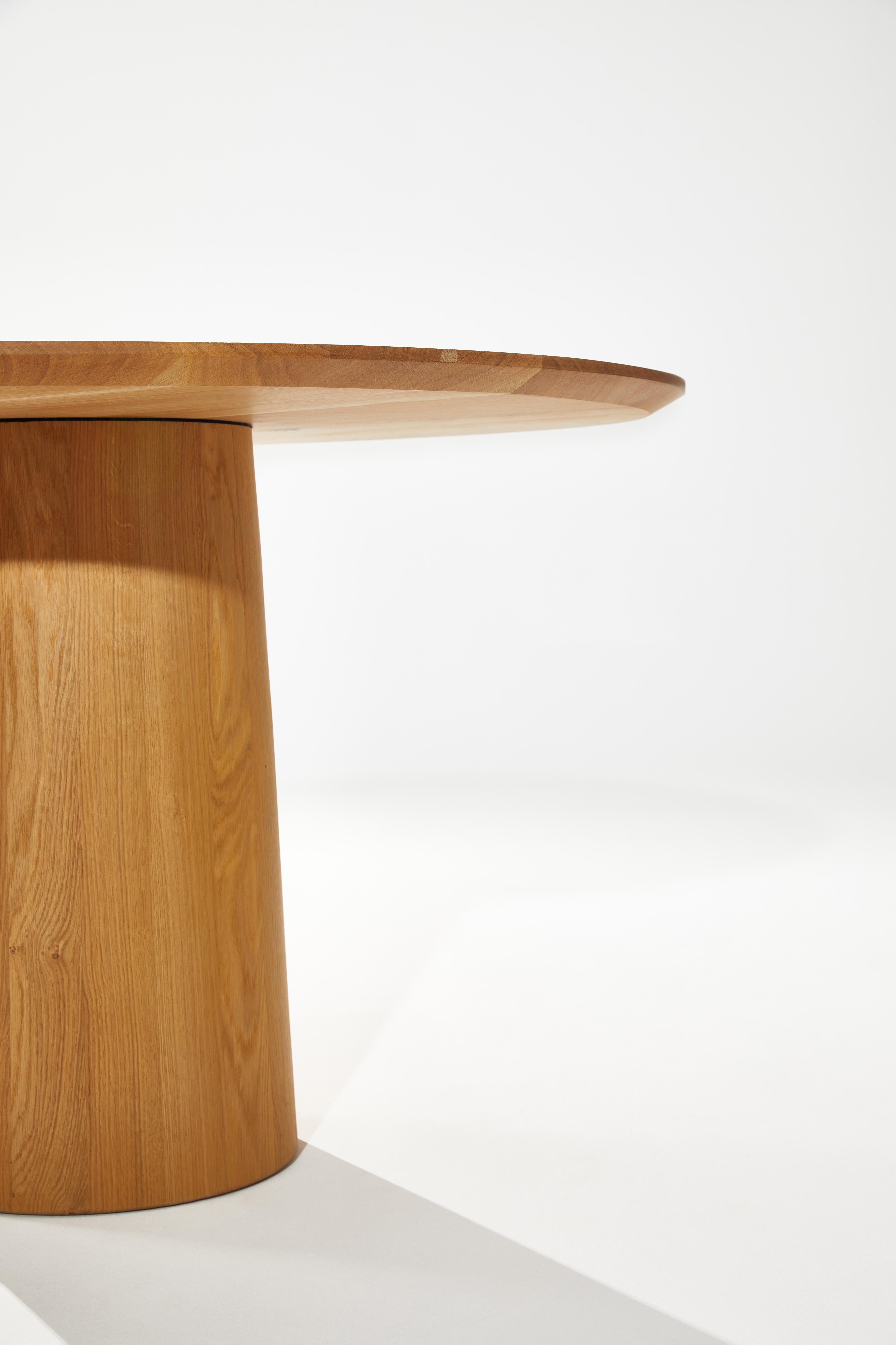 Post-Modern Mushrooms-PS Dining Table In Natural Oak Wood by Heilig Objects For Sale