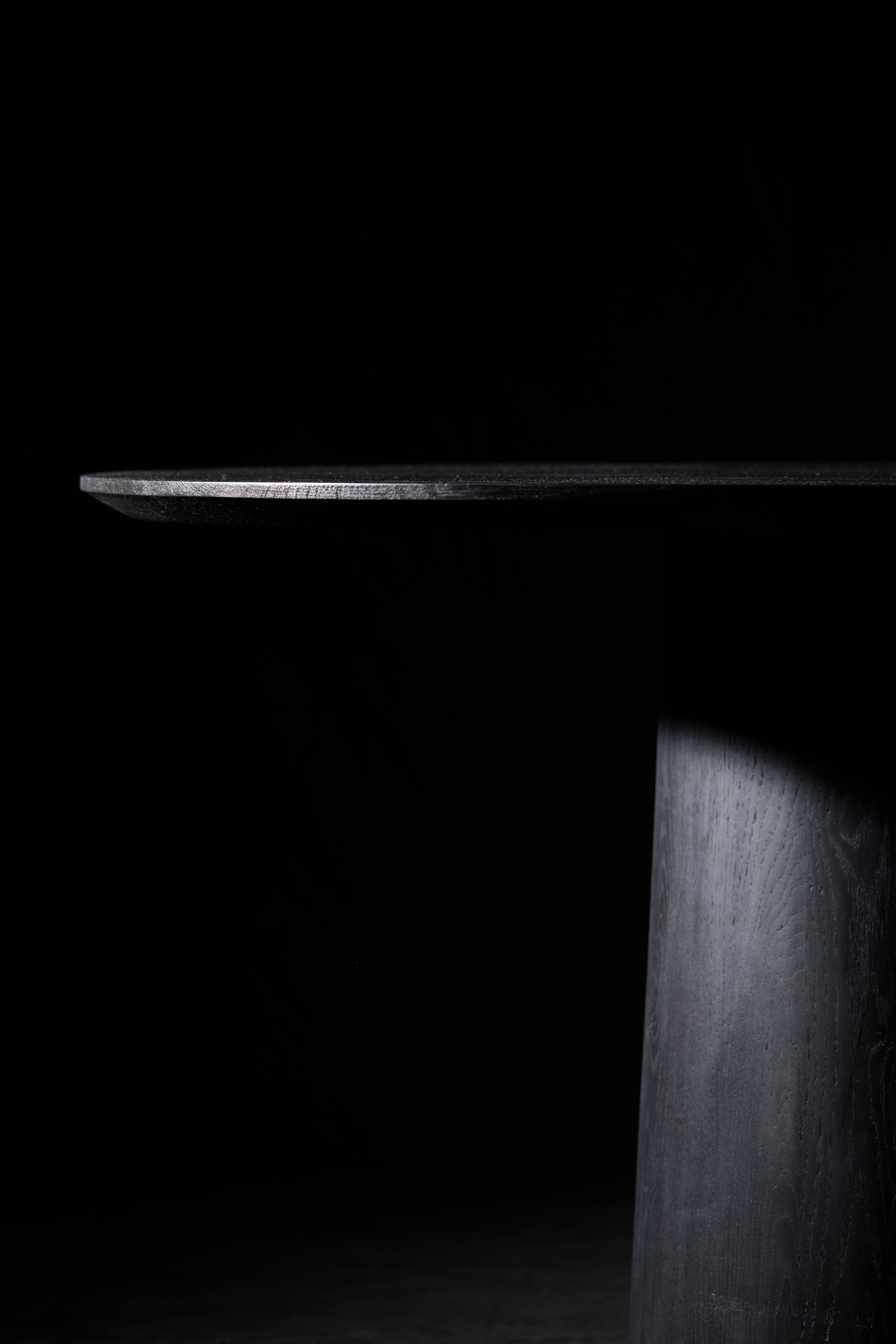 Table de salle à manger Mushrooms-PS en bois Oak Wood teinté noir par Heilig Objects for Objects en vente 1