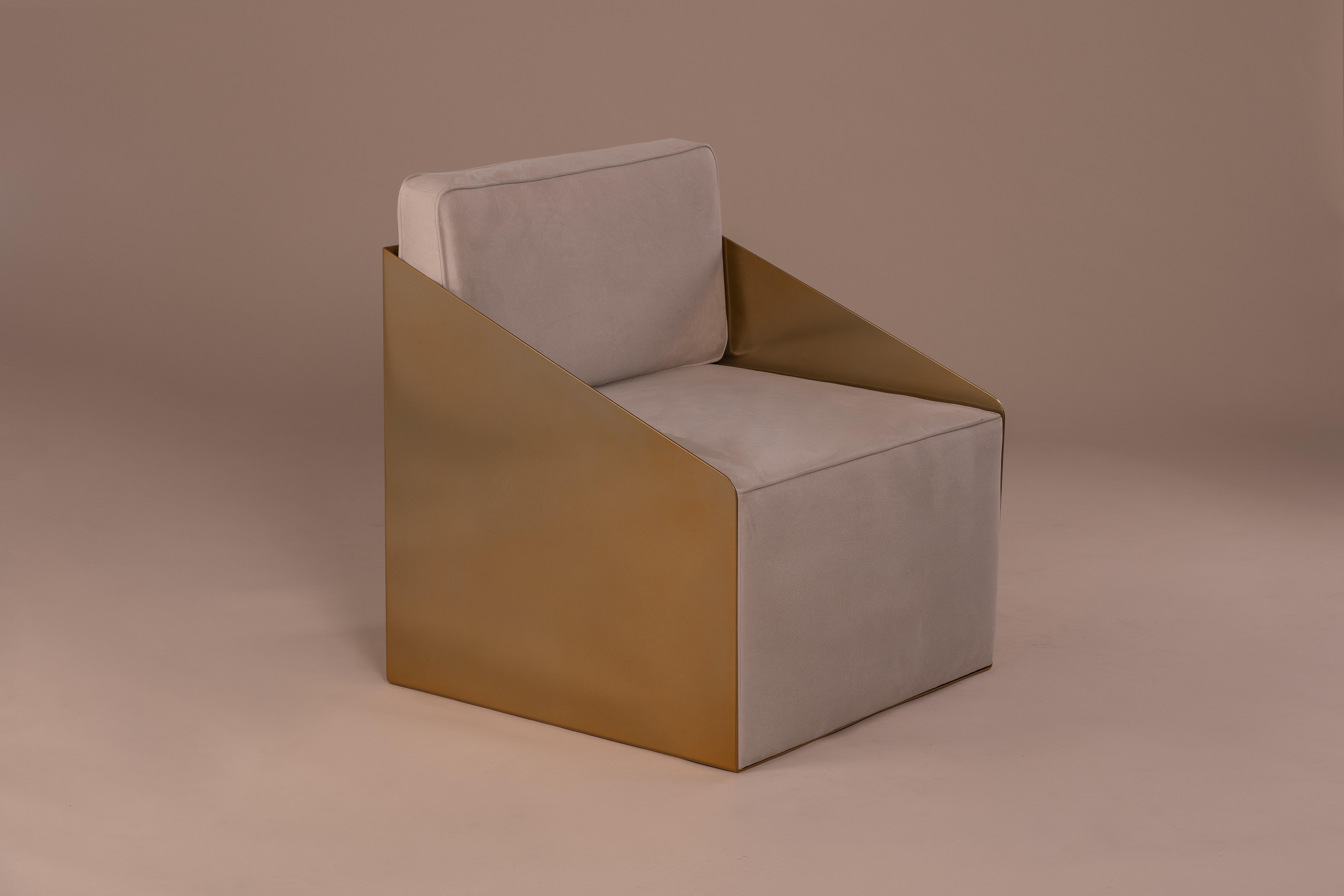 Autre Chaise longue LCCA en aluminium or chromé et assise beige ivoire par Ands for Objects en vente