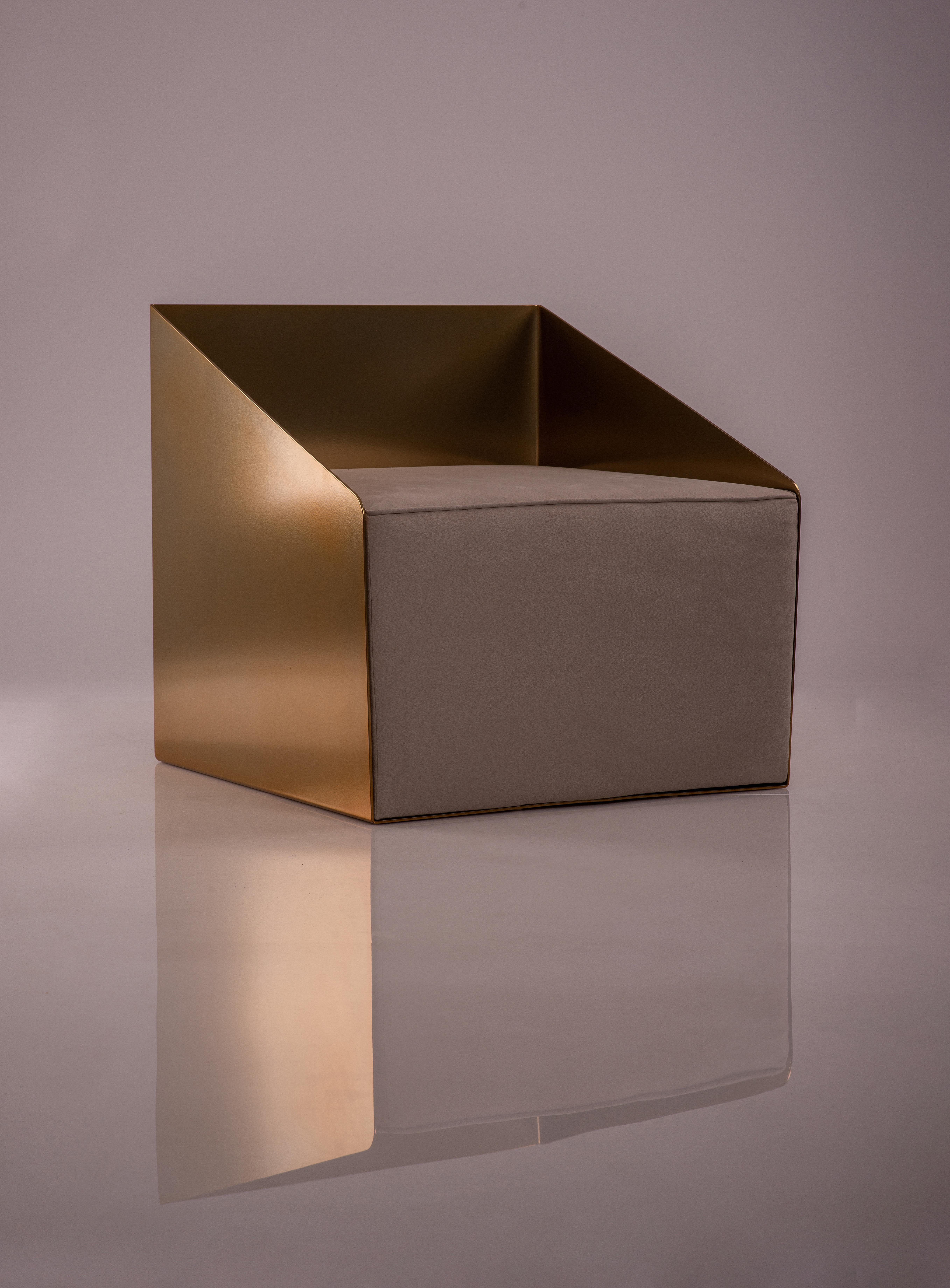 Chaise longue LCCA en aluminium or chromé et assise beige ivoire par Ands for Objects en vente 2